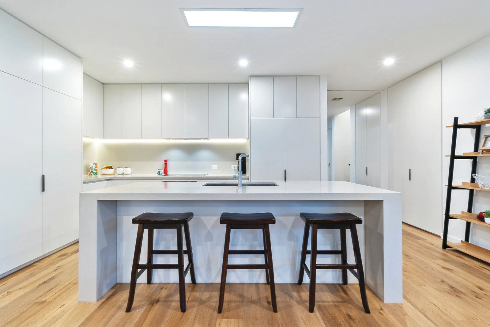 3/27 Faversham Road, Canterbury, VIC