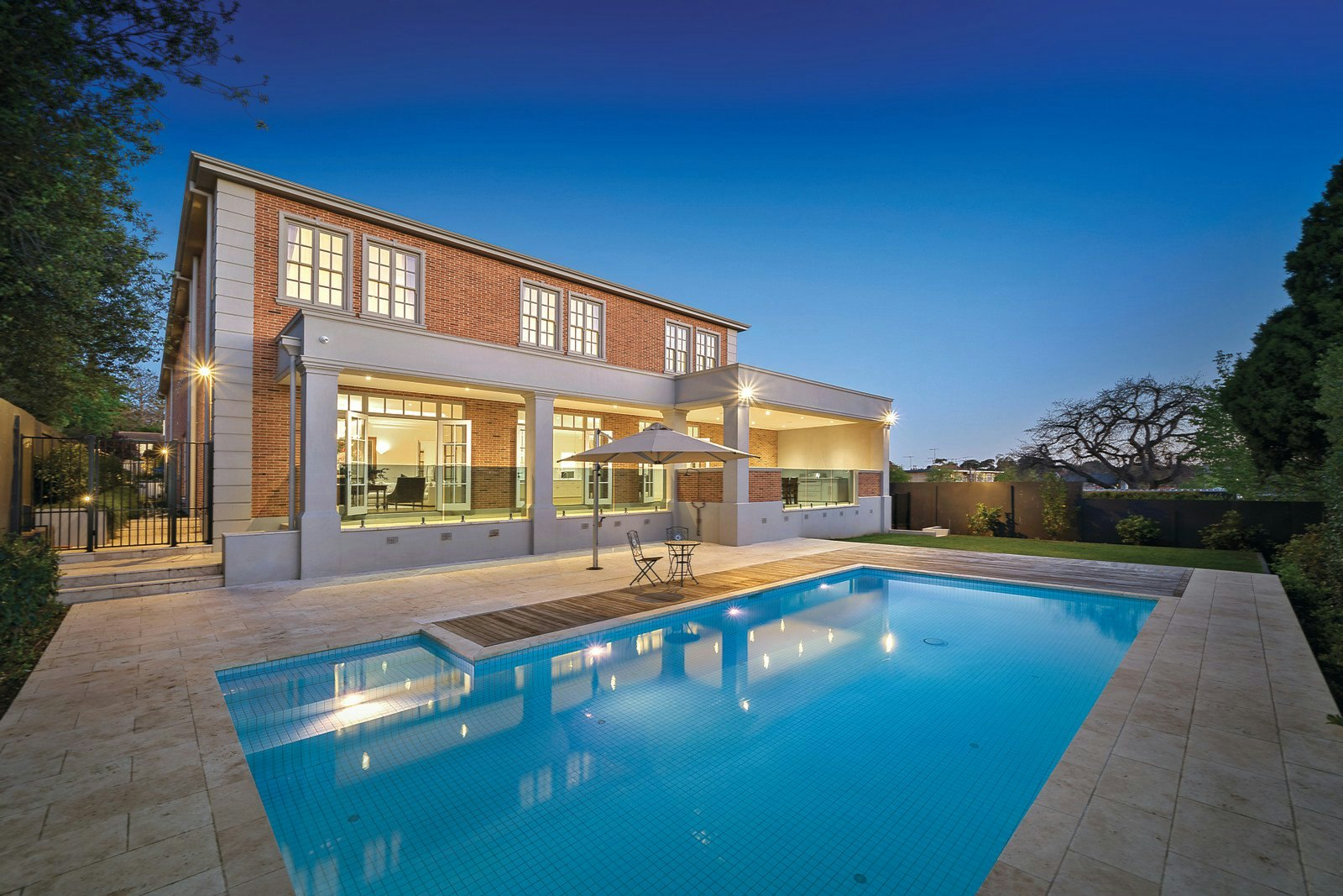 18 Glenroy Road, Hawthorn, VIC