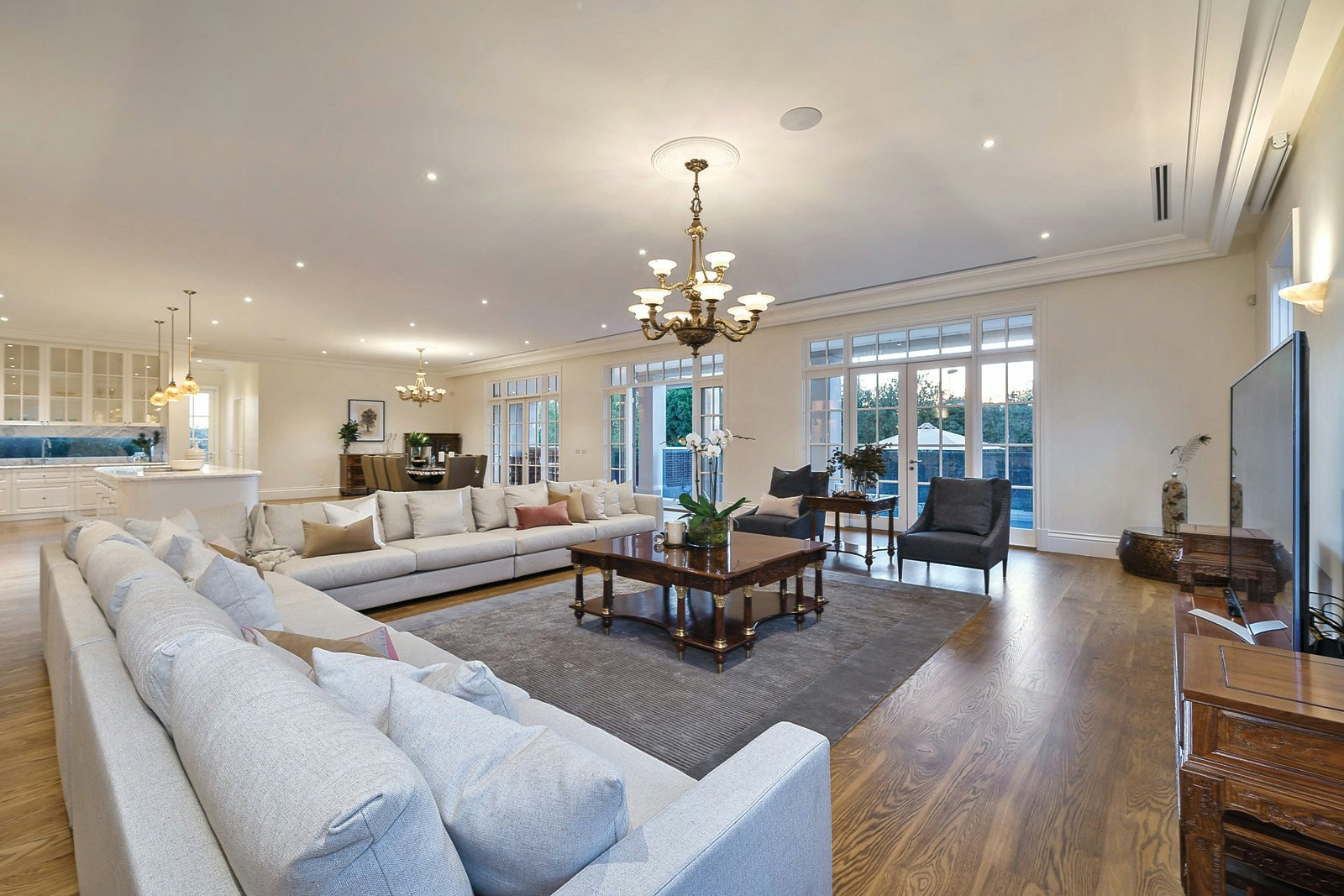 18 Glenroy Road, Hawthorn, VIC