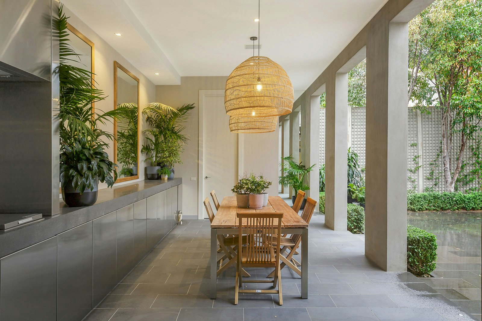 15 Sargood Street, Toorak, VIC