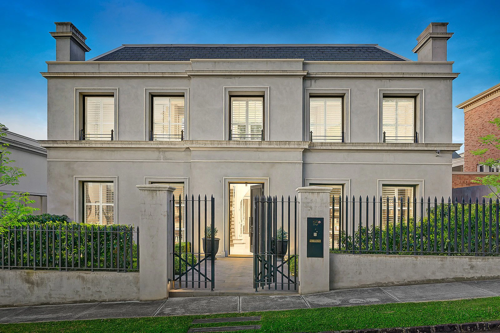 15 Sargood Street, Toorak, VIC