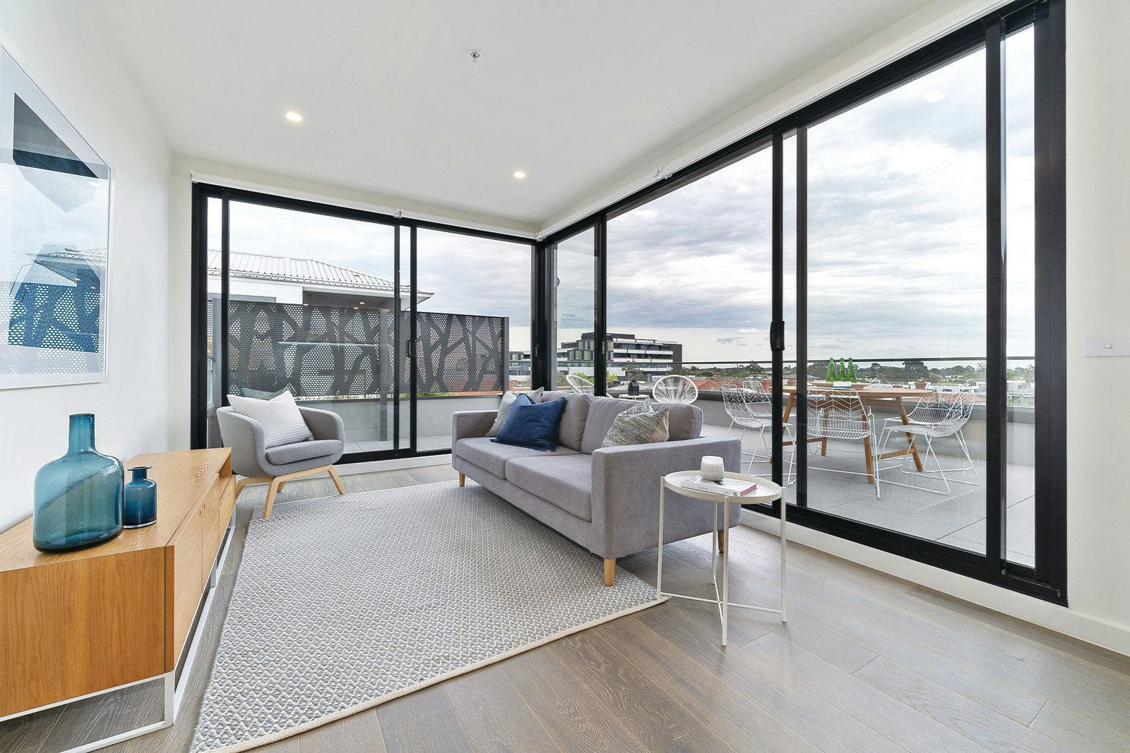 304/26 Warleigh Grove, Brighton, VIC