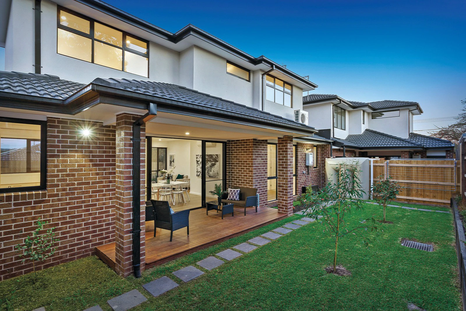 2/23 May Park Avenue, Ashwood, VIC
