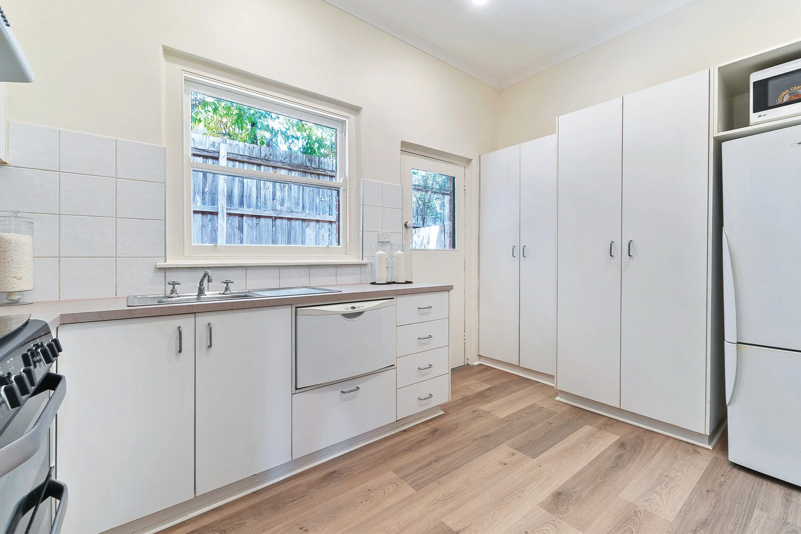 1/6-8 Ercildoune Avenue, Hawthorn, VIC