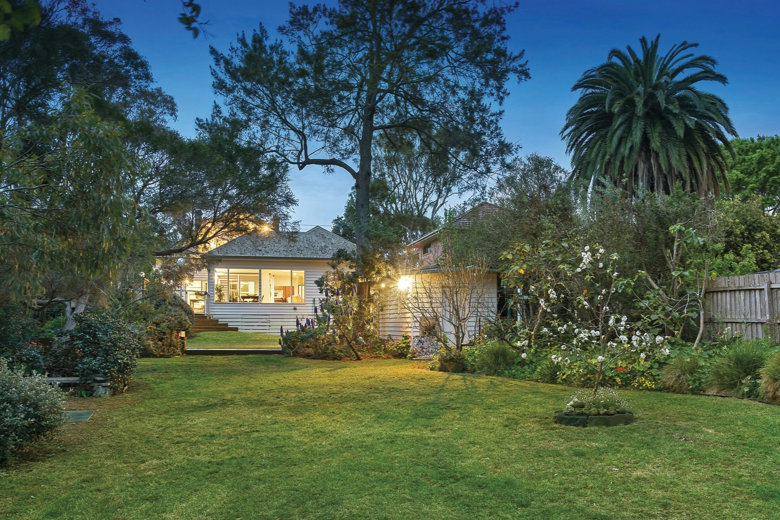 46 Holyrood Street, Hampton, VIC