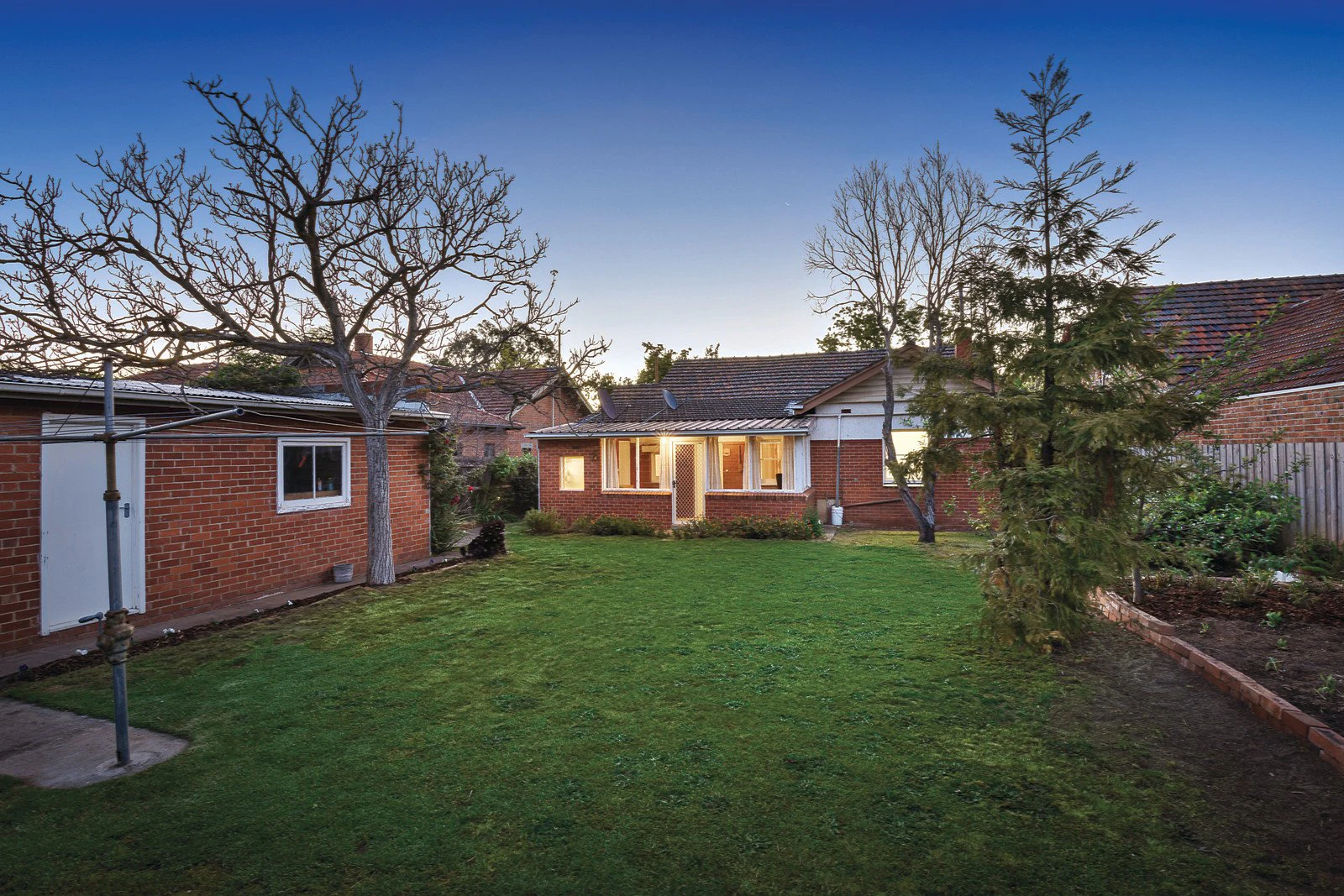 26 Kardinia Road, Glen Iris, VIC
