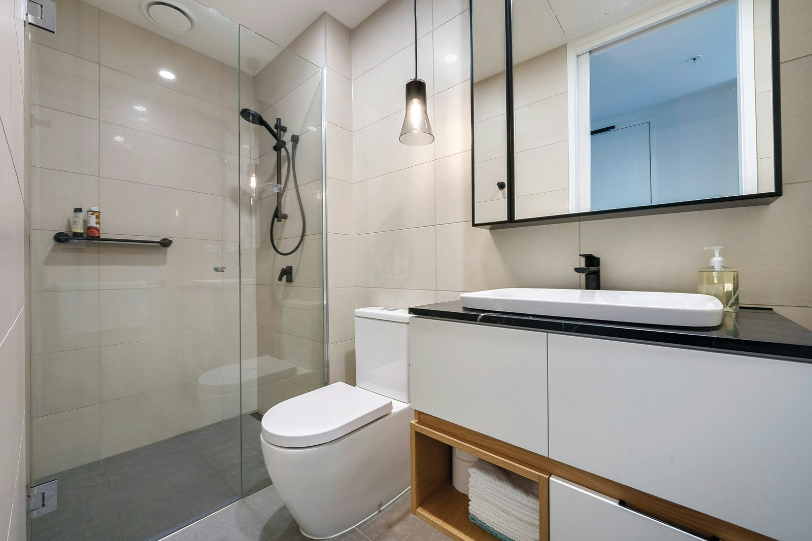 204/26 Warleigh Grove, Brighton, VIC