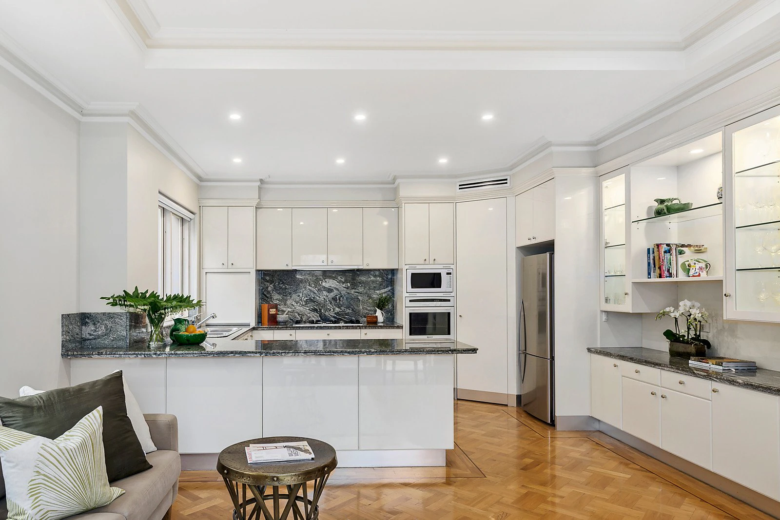 2/627 Toorak Road, Toorak, VIC