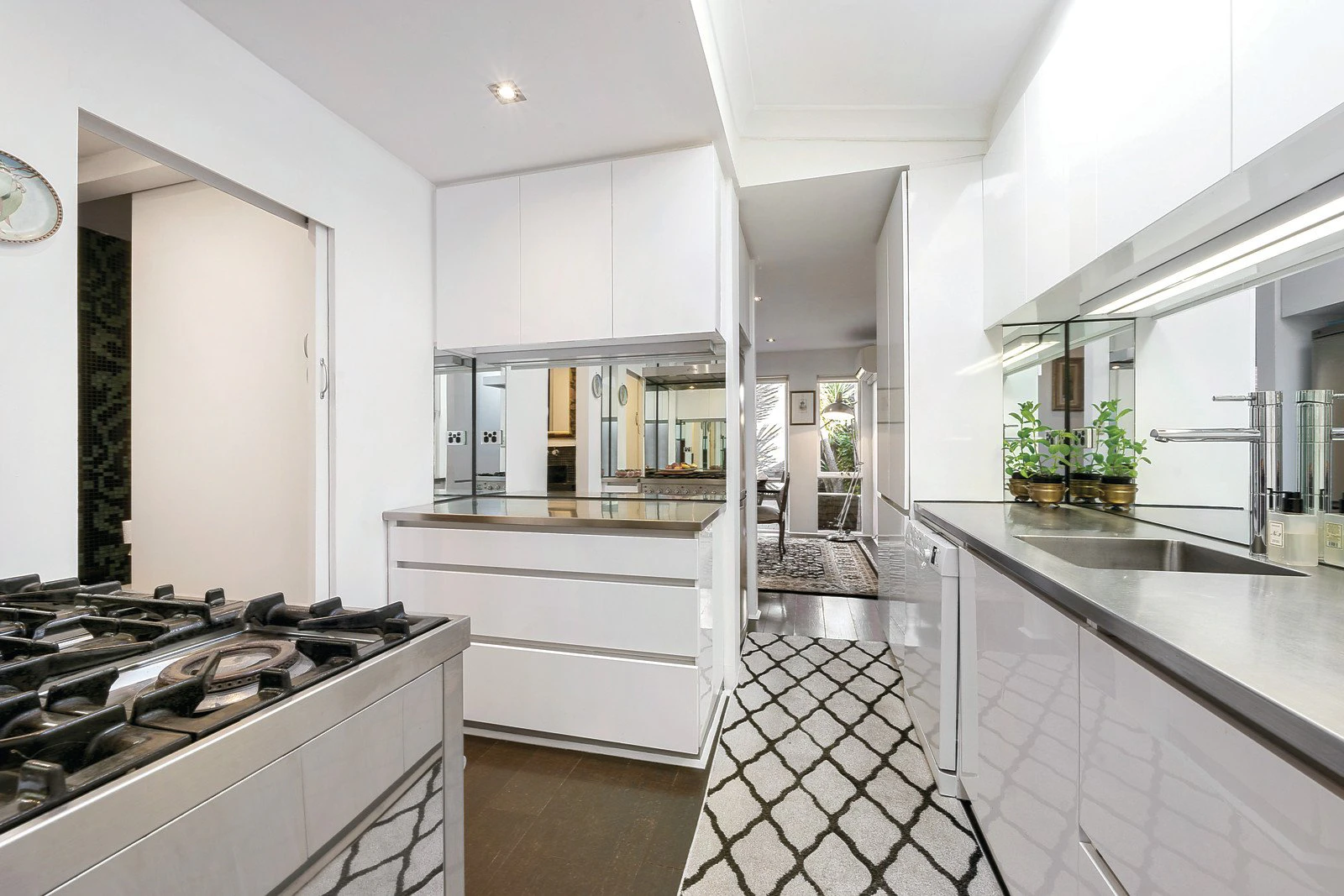 91 Bank Street, South Melbourne, VIC
