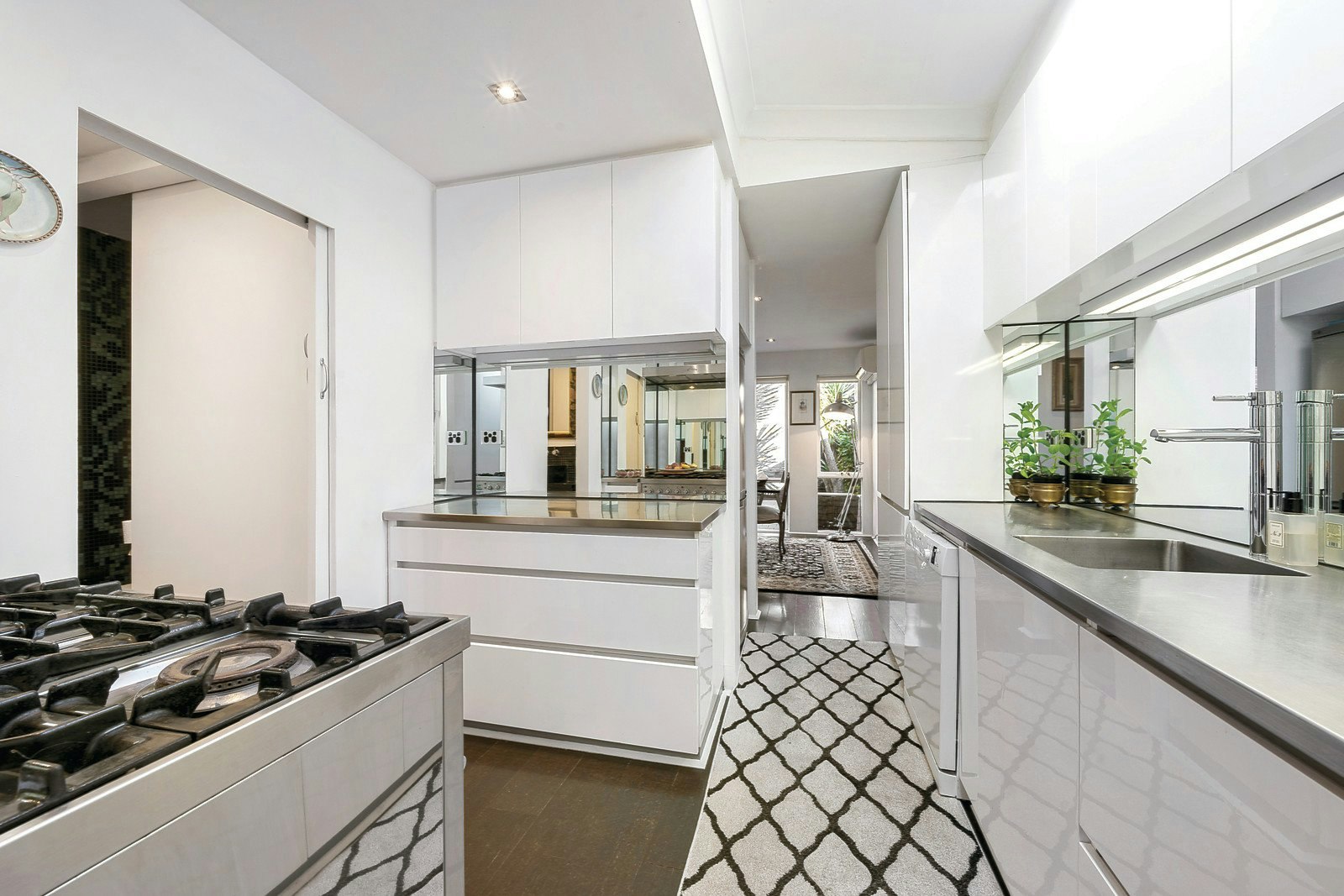 91 Bank Street, South Melbourne, VIC