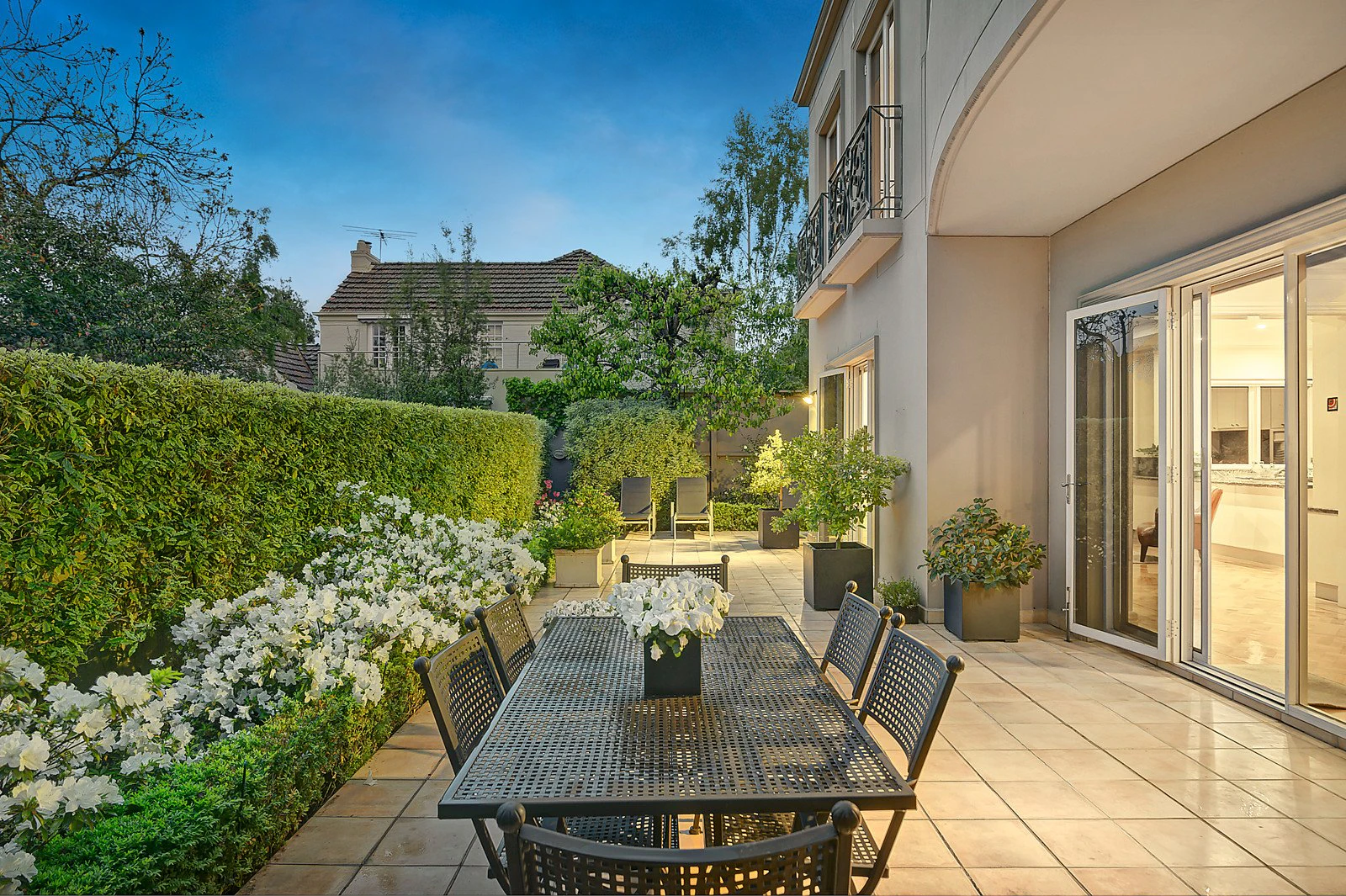 2/627 Toorak Road, Toorak, VIC