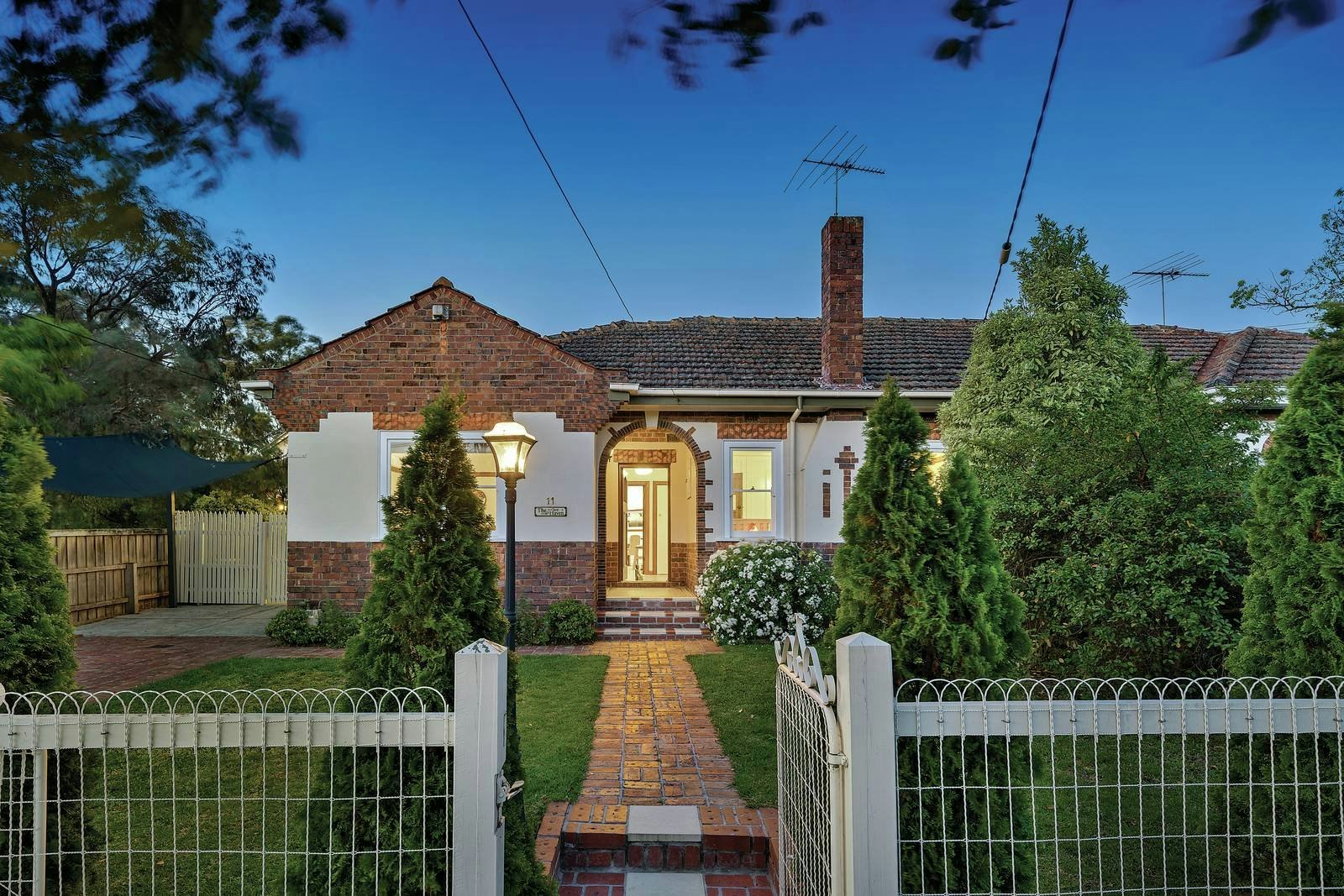 11 Murdoch Street, Camberwell, VIC