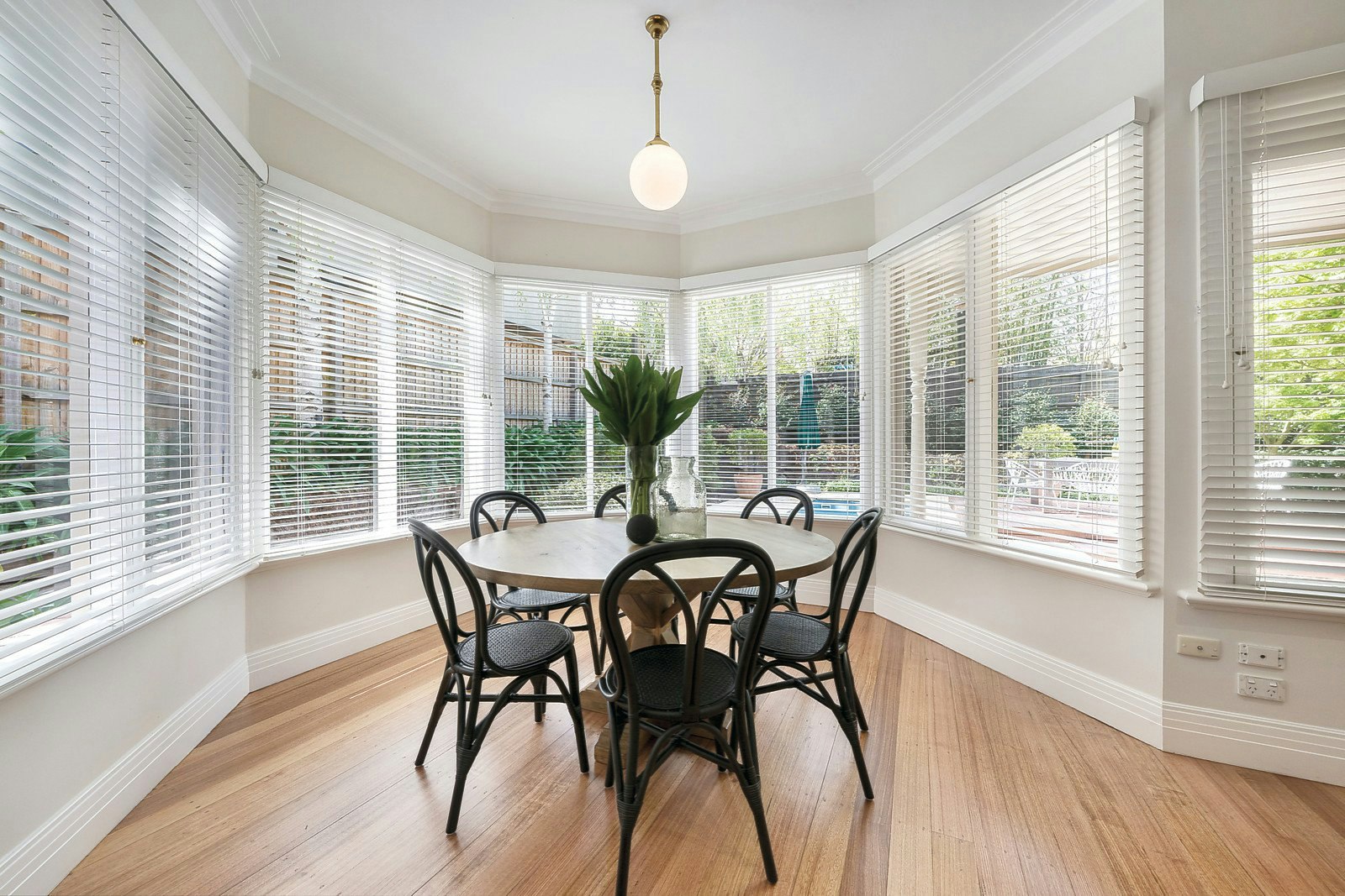 8 Barina Road, Glen Iris, VIC