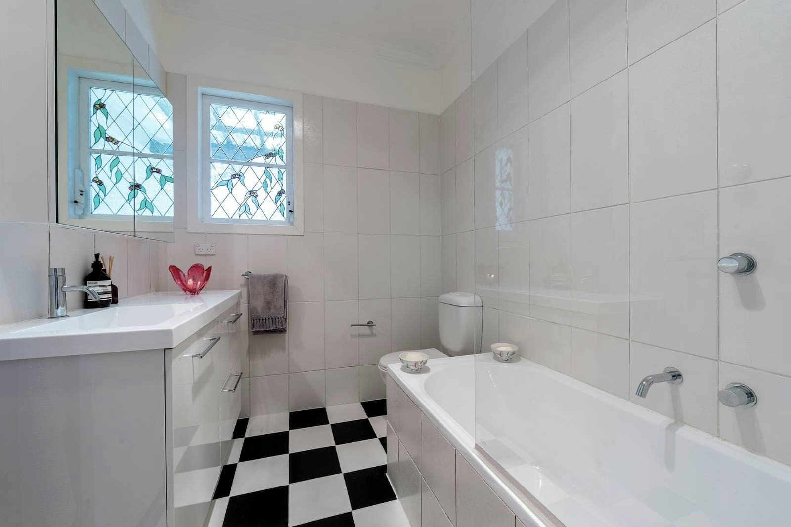 11 Murdoch Street, Camberwell, VIC