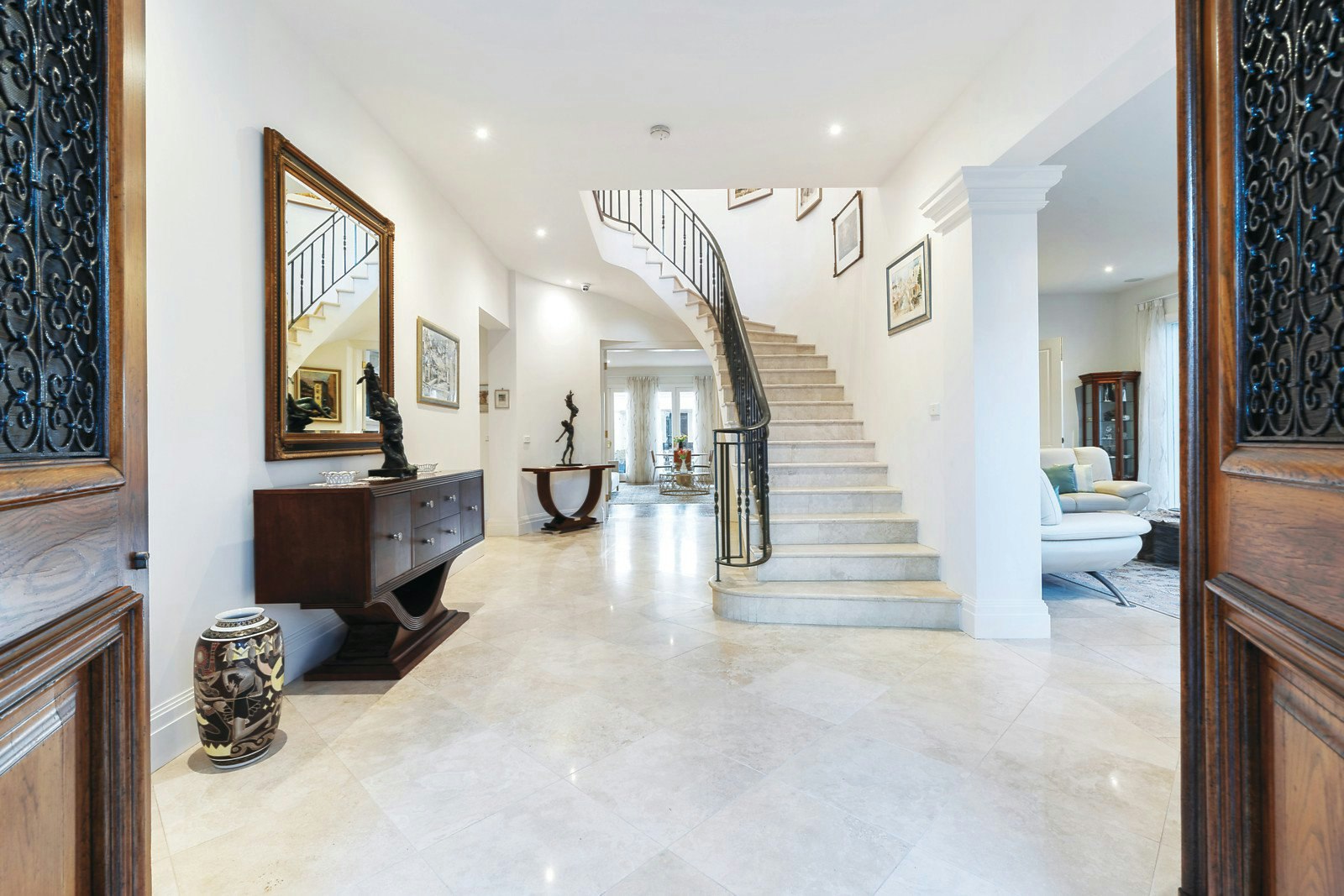 15A St Ninians Road, Brighton, VIC