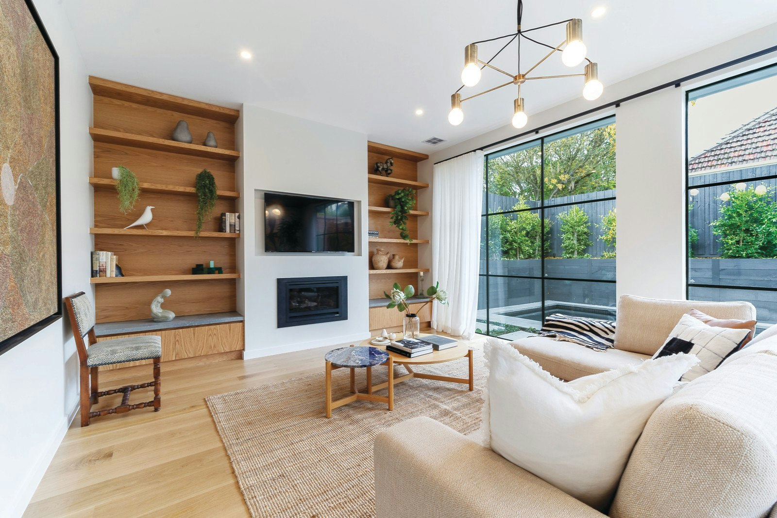 14 Orrong Crescent, Camberwell, VIC