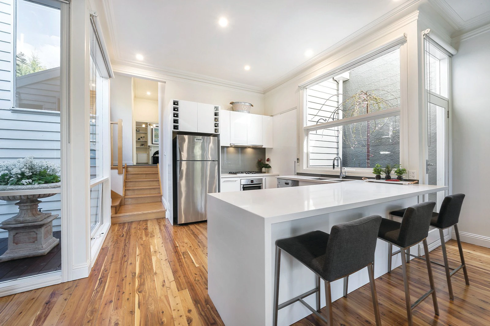 16 Tennyson Street, Kew, VIC