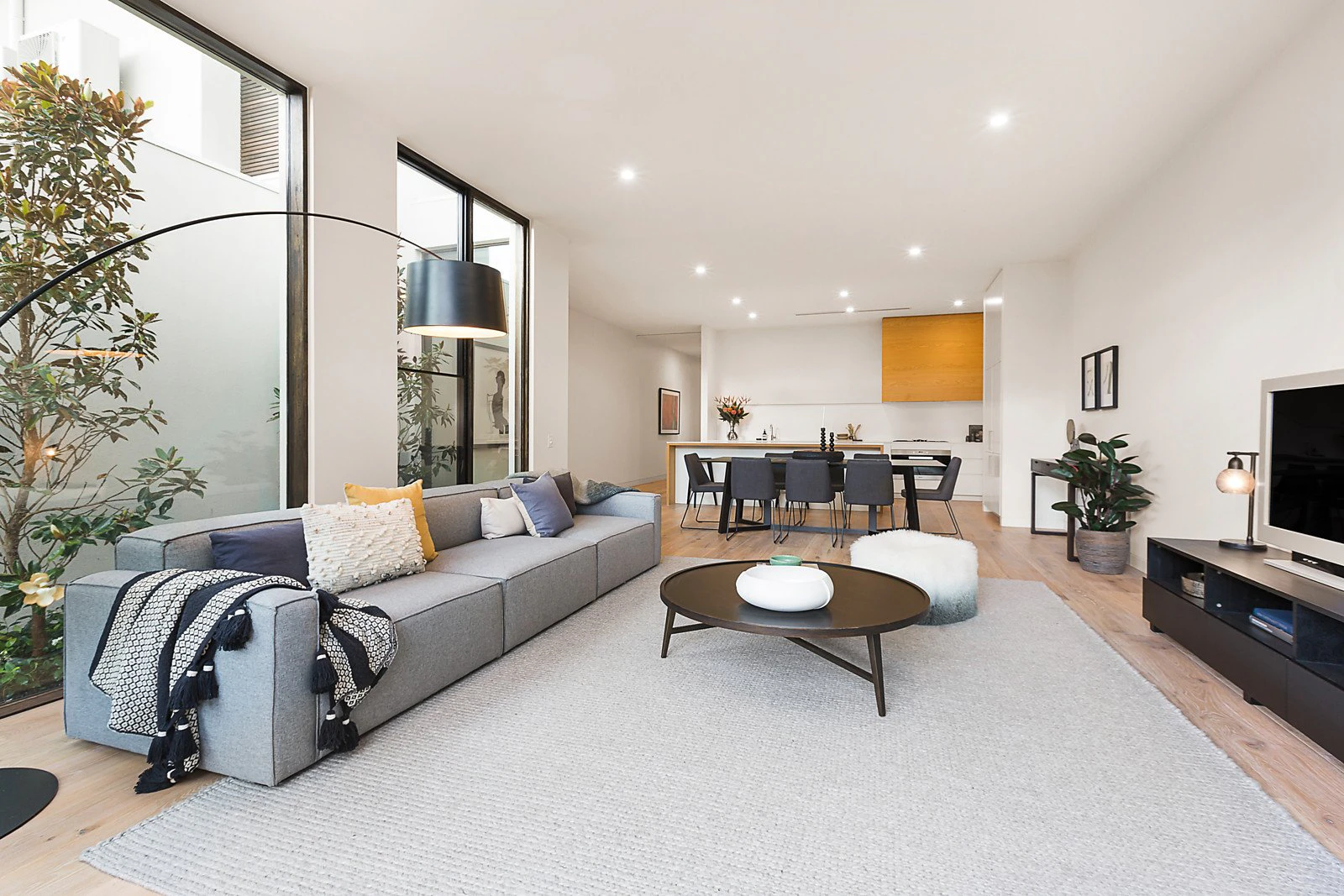 97a Linacre Road, Hampton, VIC