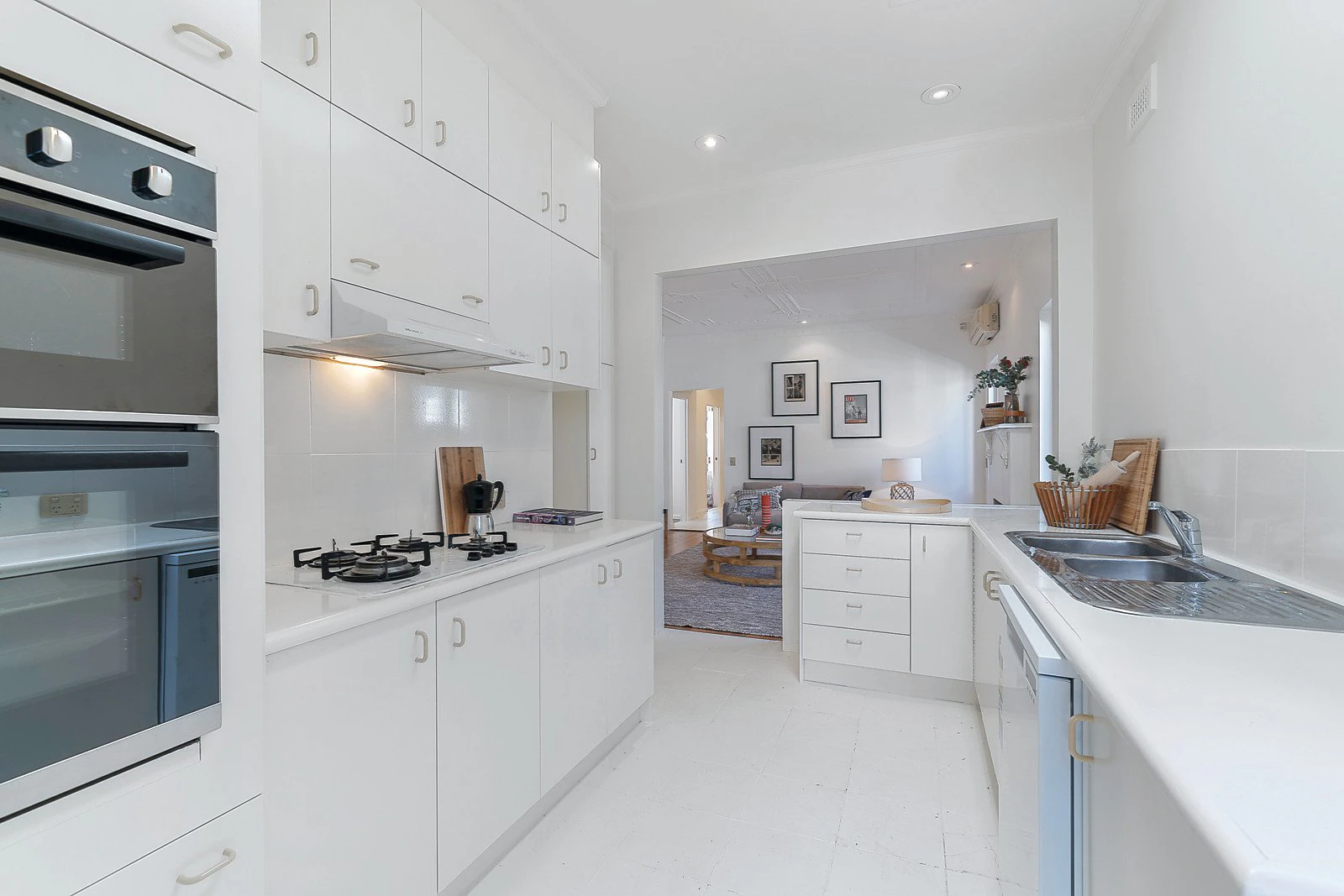 2 Nicholson Street, South Yarra, VIC
