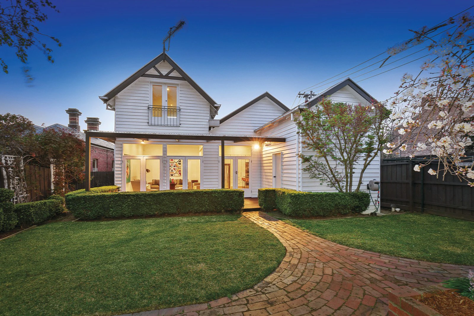 34 Edgevale Road, Kew, VIC