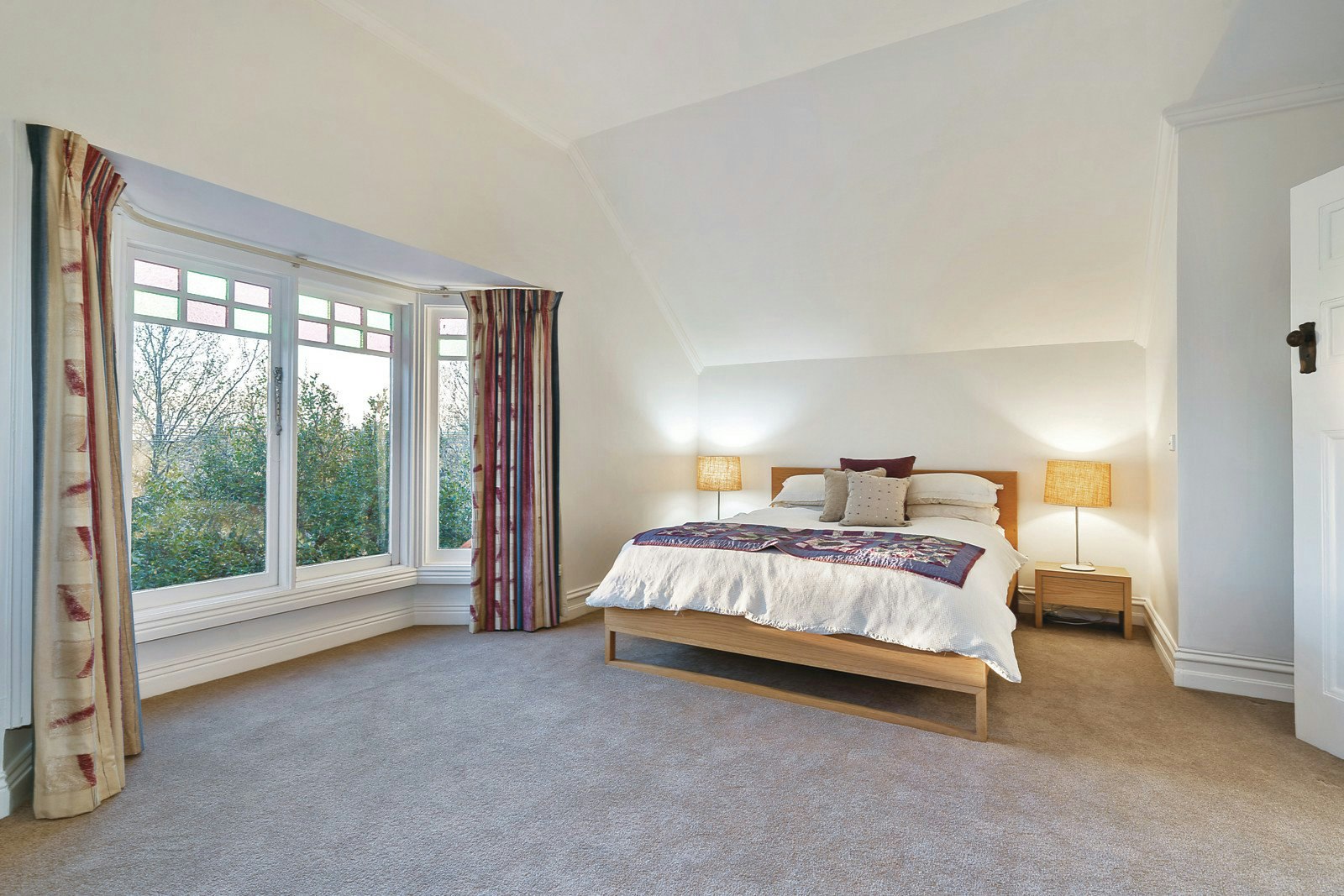 10 Margaret Street, Canterbury, VIC