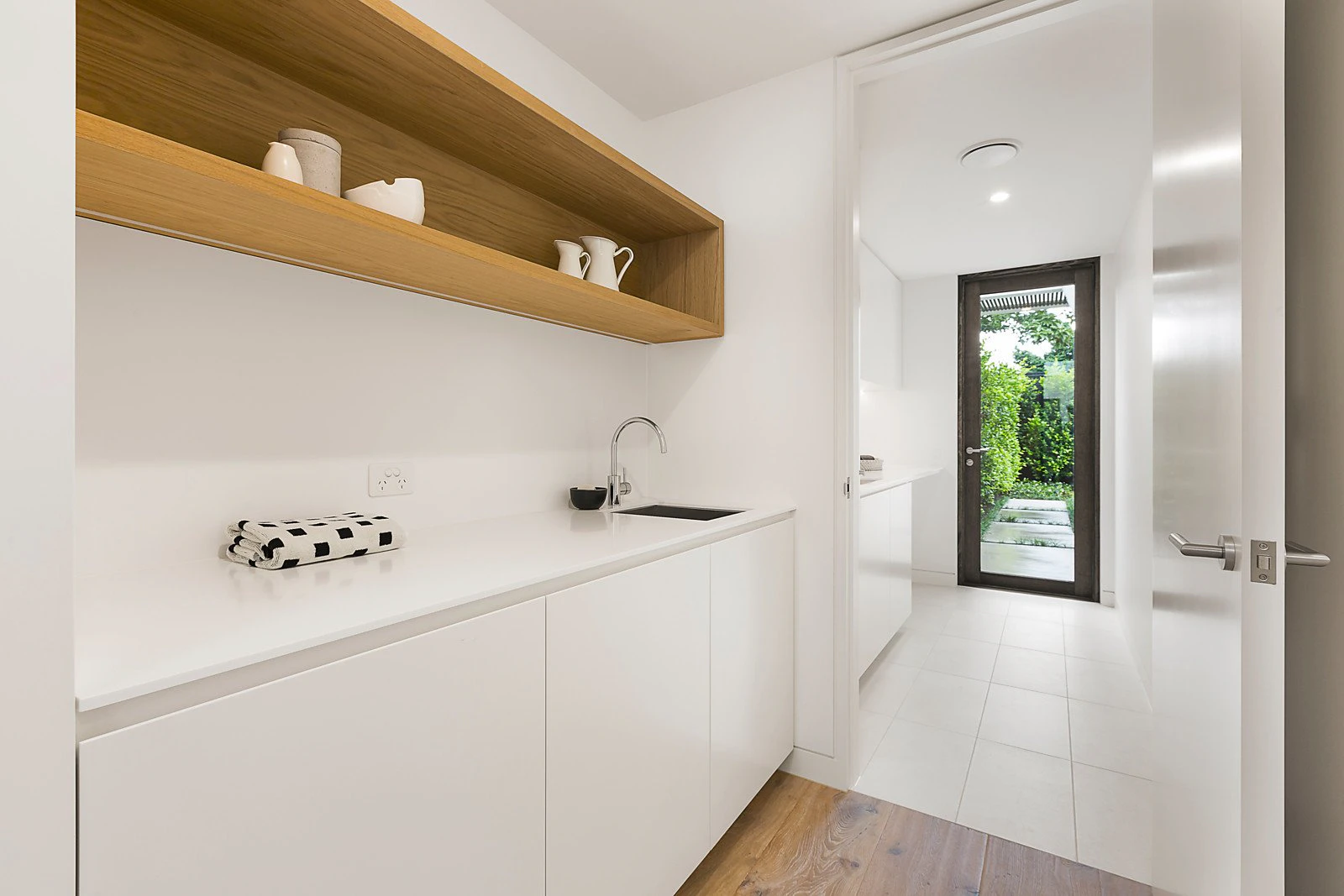 97a Linacre Road, Hampton, VIC