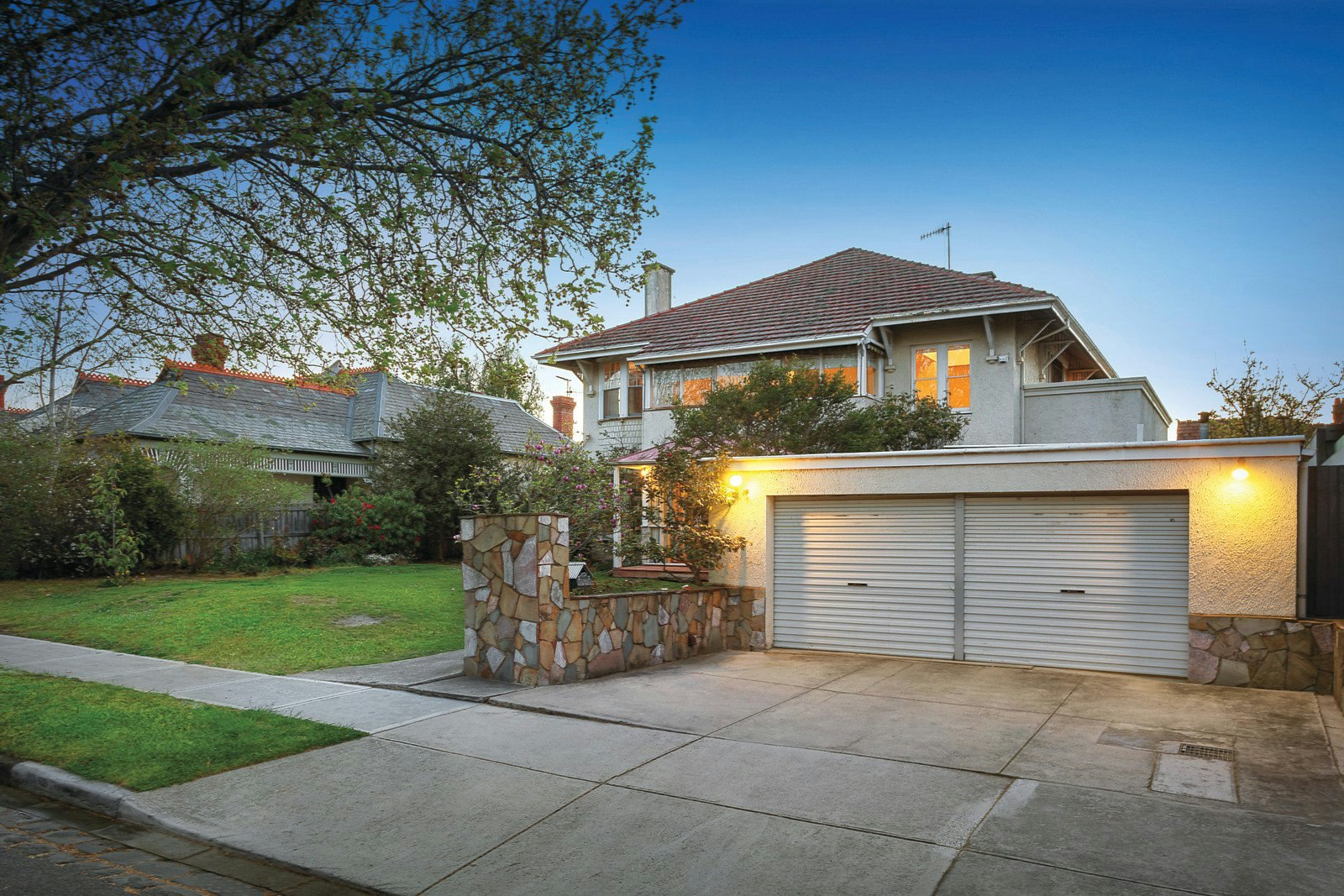 10 Hampden Road, Armadale, VIC