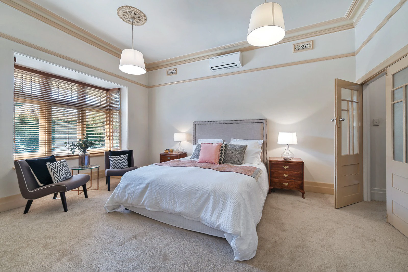 128 Canterbury Road, Canterbury, VIC