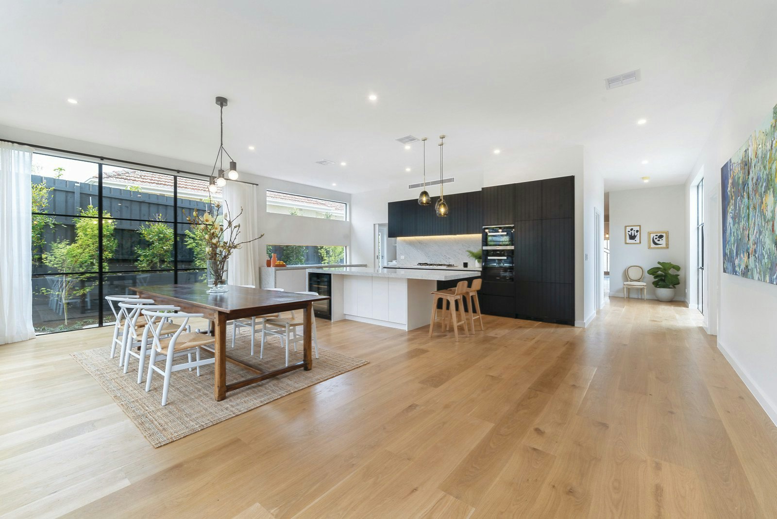 14 Orrong Crescent, Camberwell, VIC