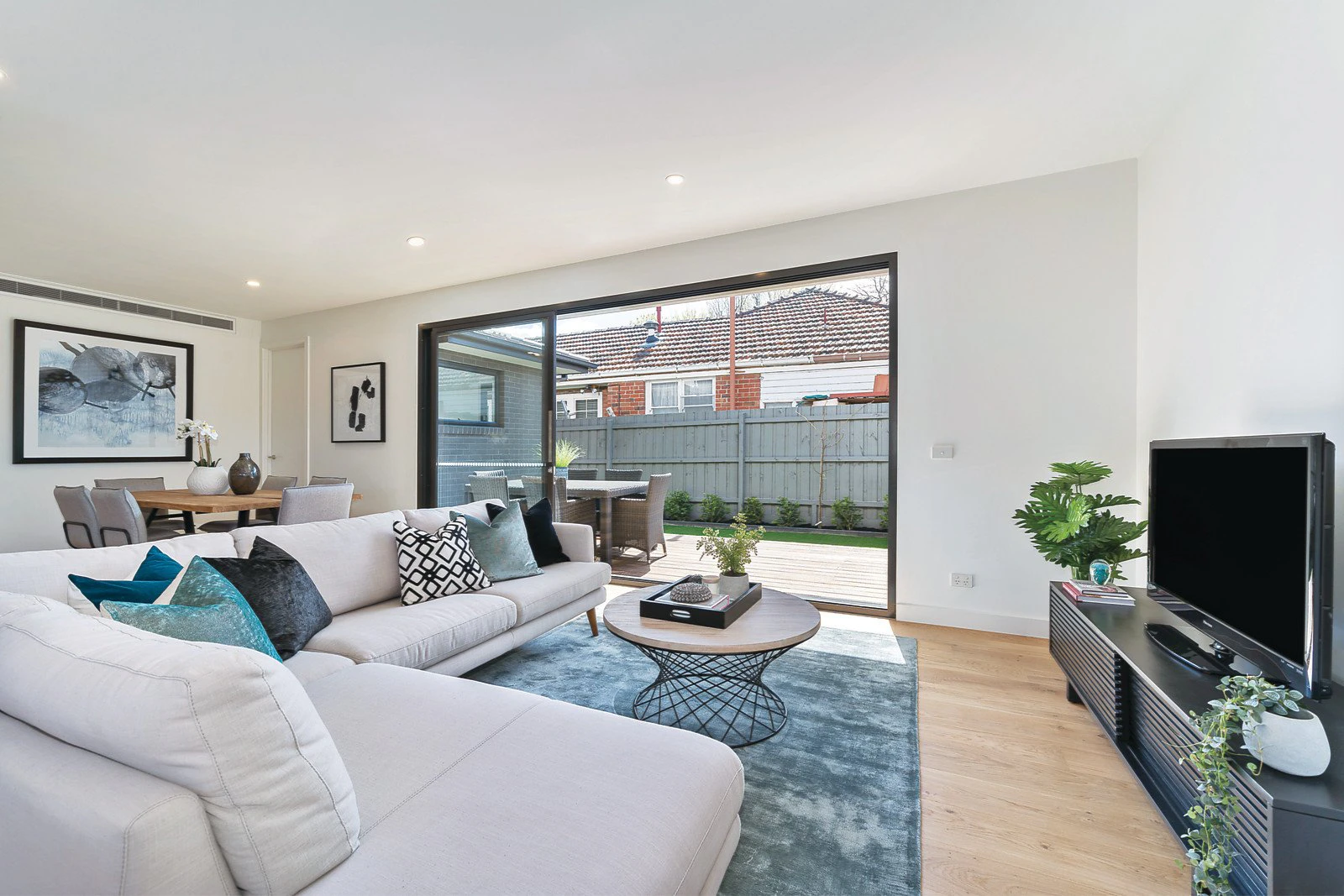 1/4 Wilgra Avenue, Ashburton, VIC