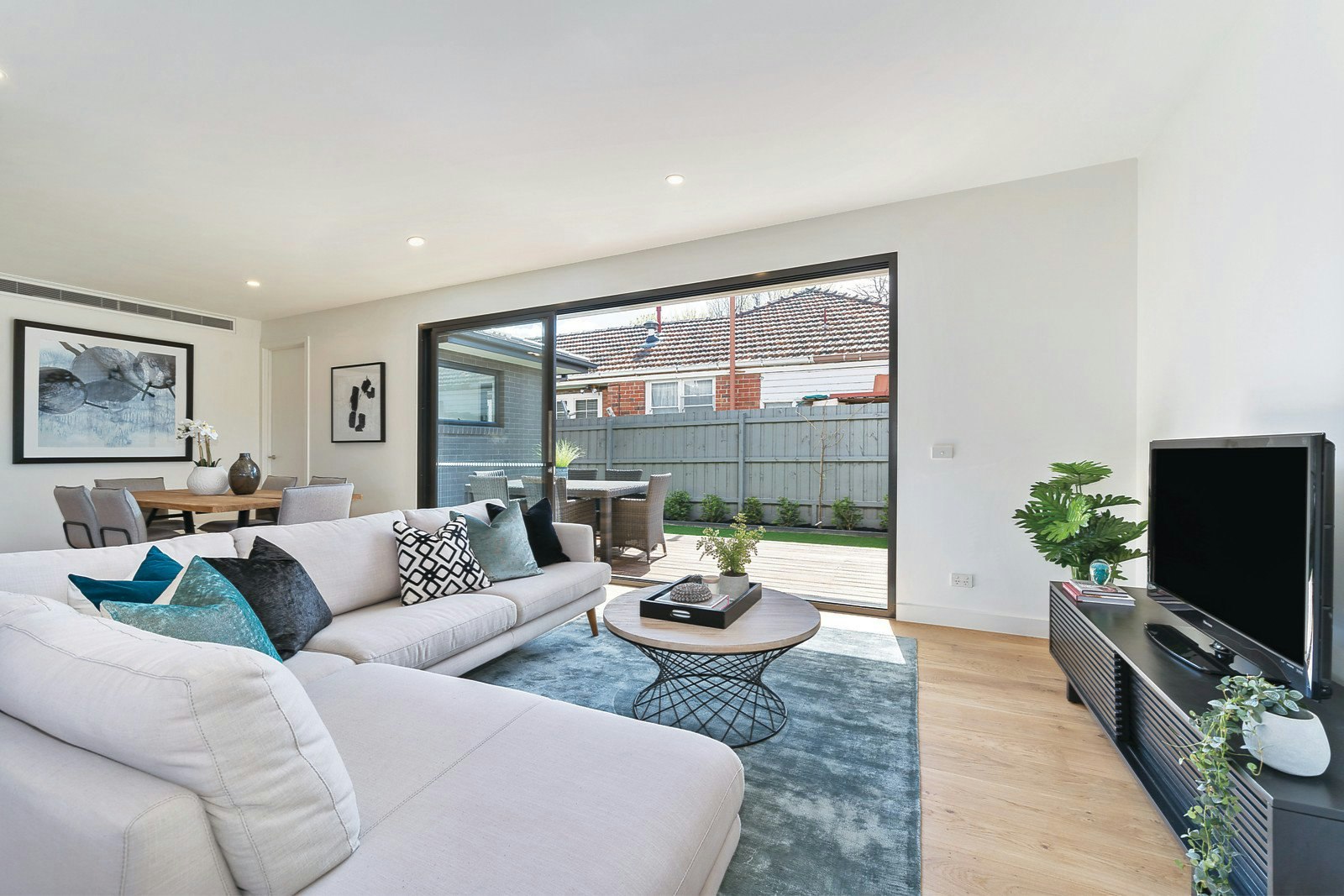 1/4 Wilgra Avenue, Ashburton, VIC