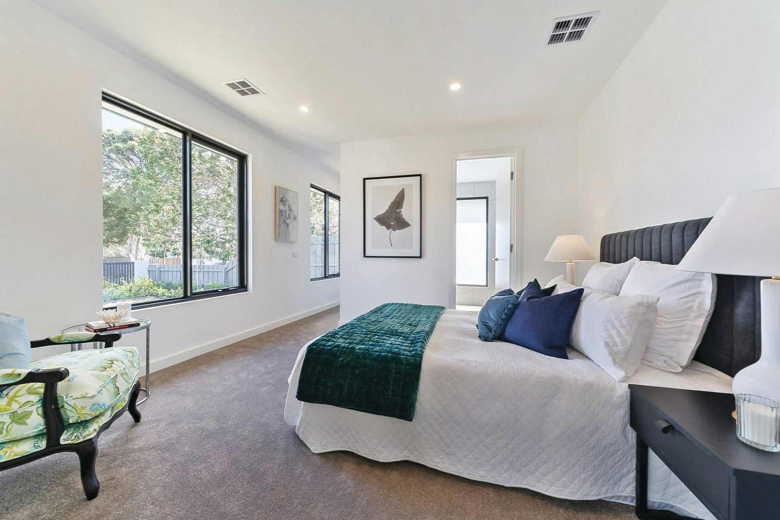 1/4 Wilgra Avenue, Ashburton, VIC