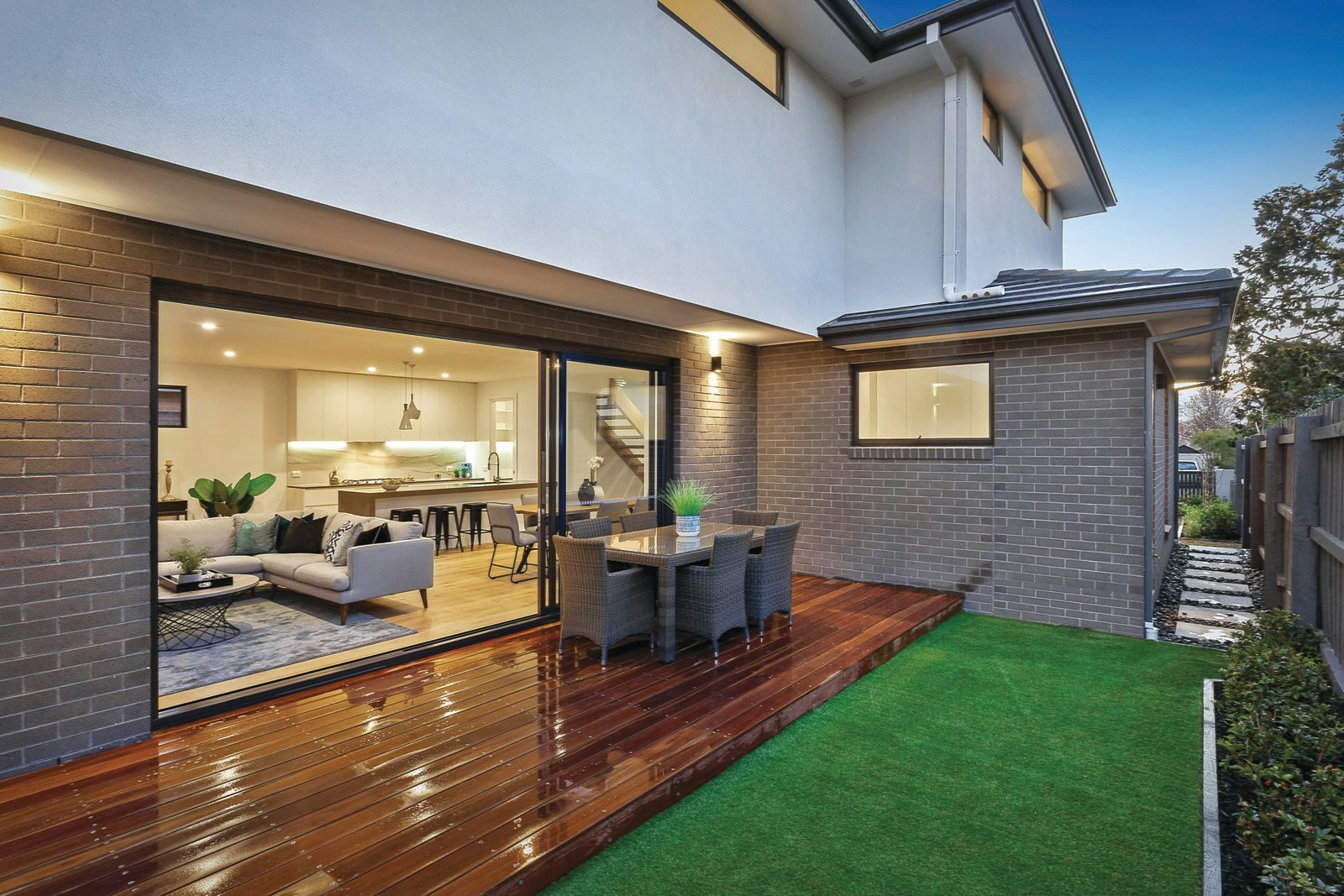 1/4 Wilgra Avenue, Ashburton, VIC