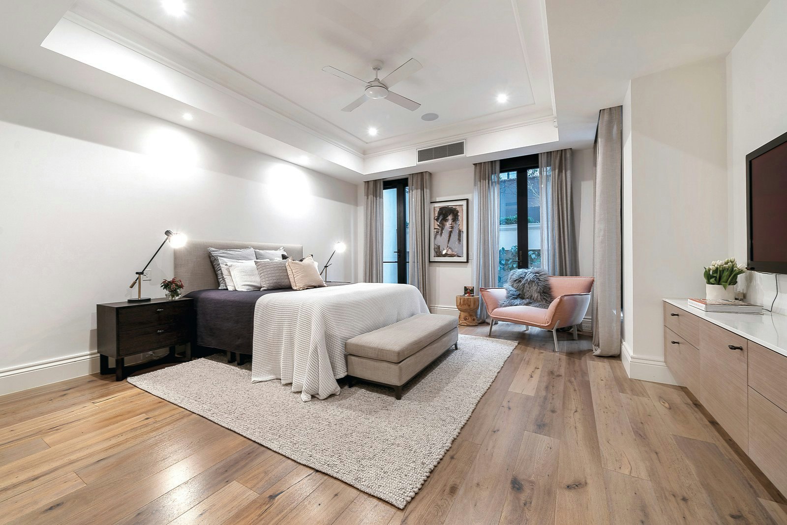 2/3 Douglas Street, Toorak, VIC