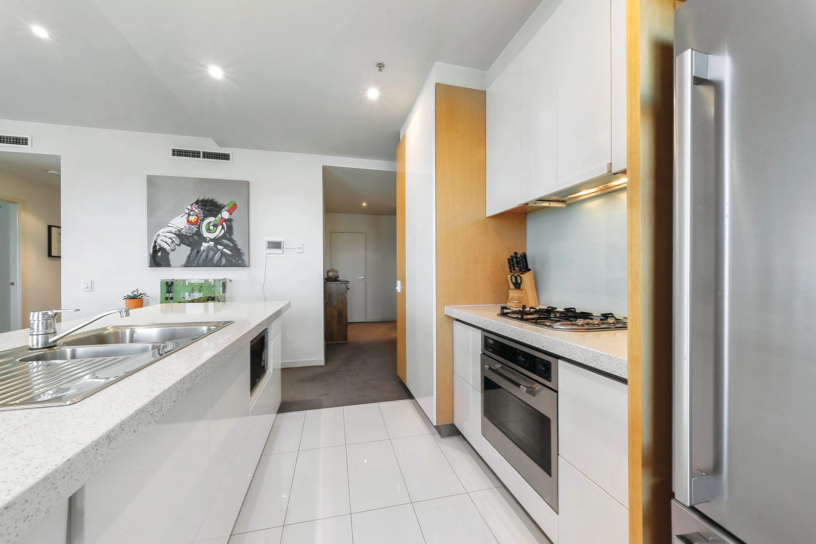 1608/80 Clarendon Street, Southbank, VIC