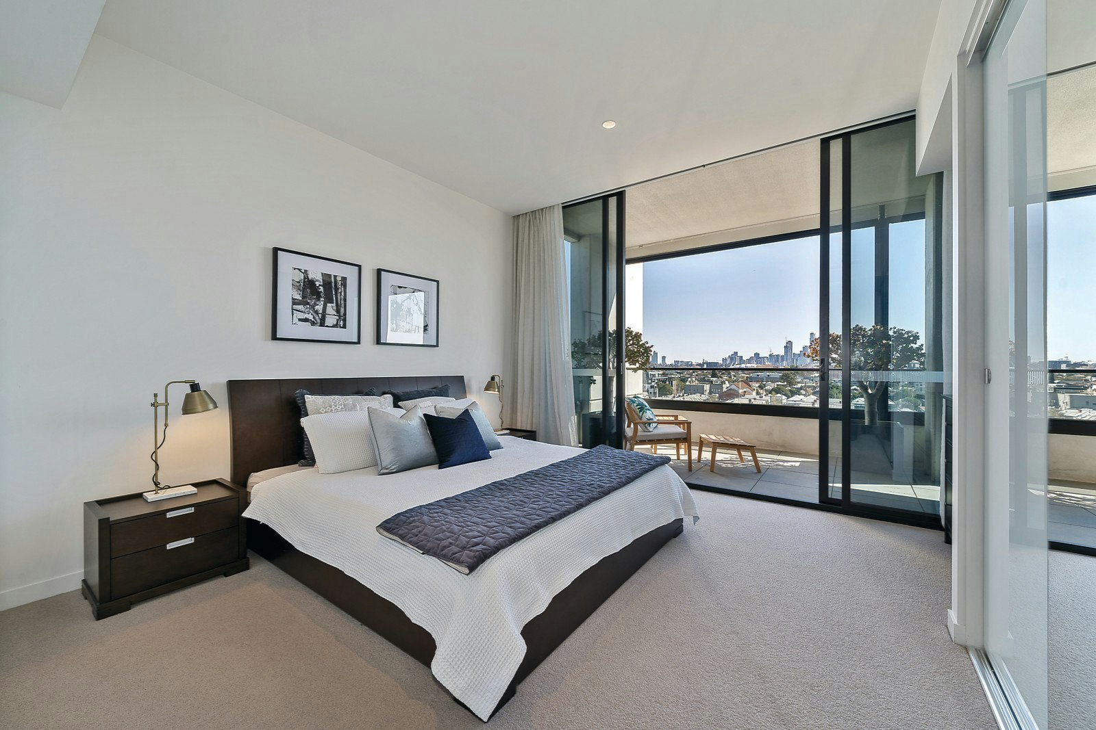 502/5 Kennedy Avenue, Richmond, VIC