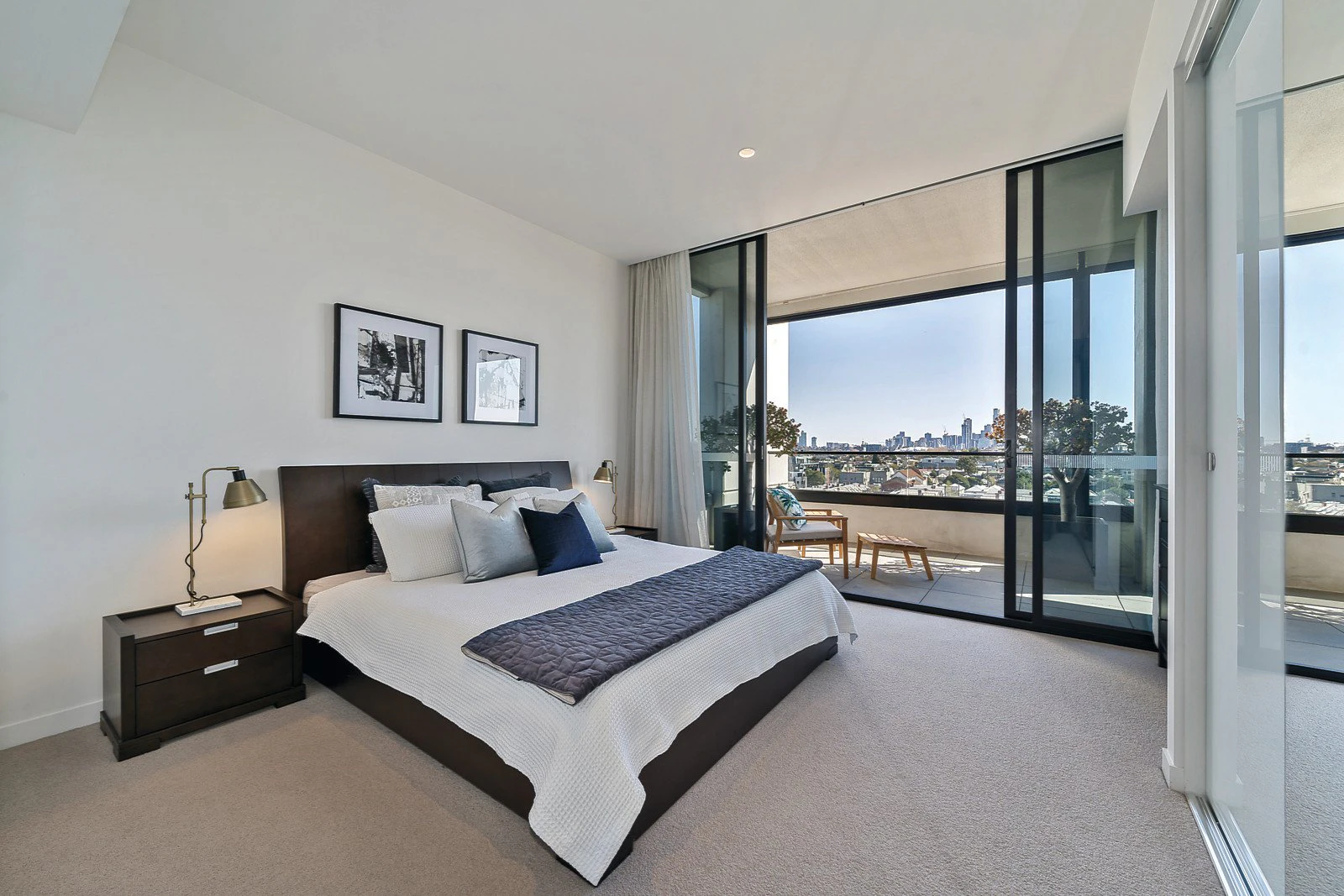 502/5 Kennedy Avenue, Richmond, VIC