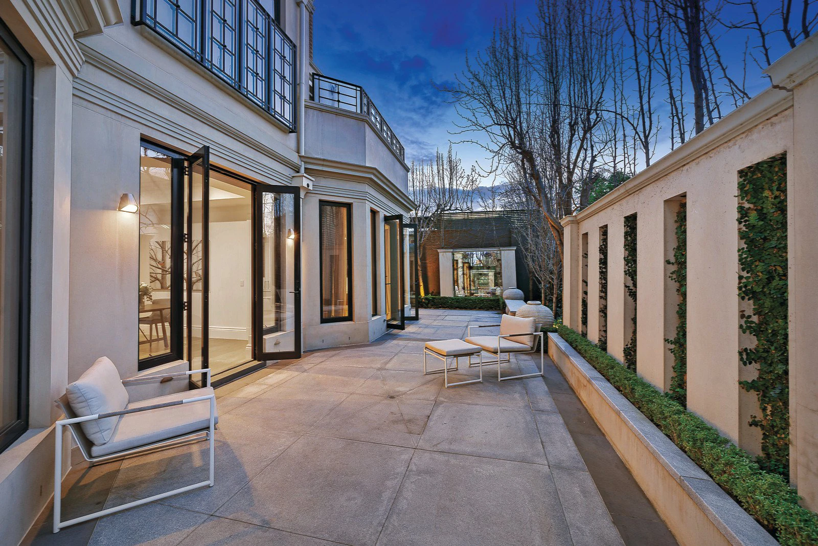 2/3 Douglas Street, Toorak, VIC