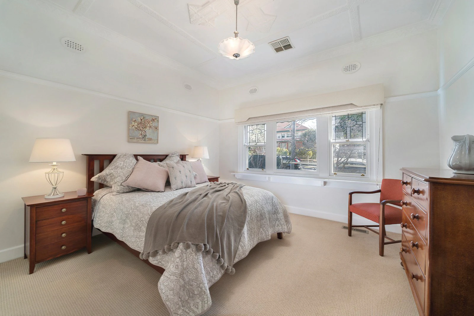 10 Banool Road, Surrey Hills, VIC