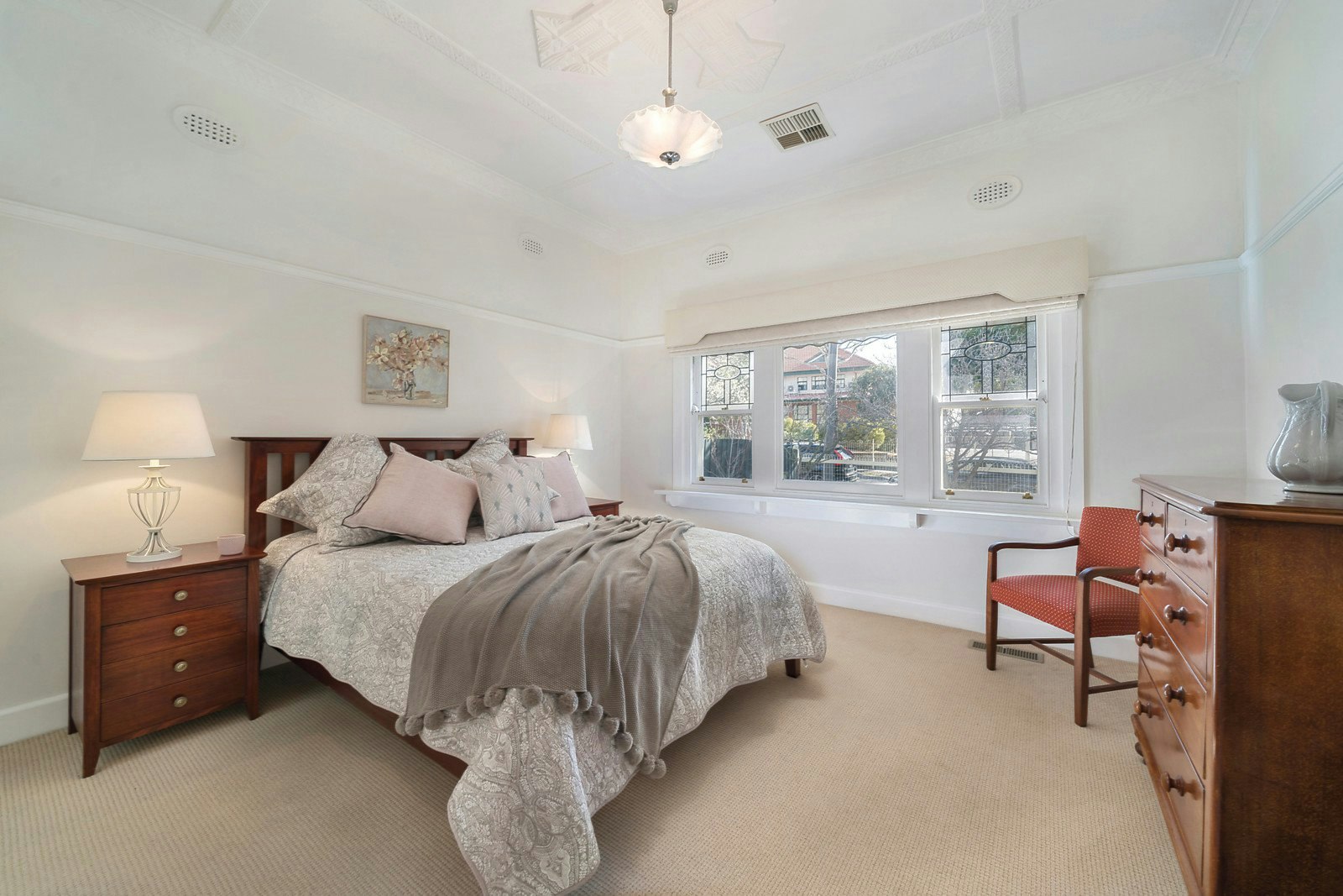 10 Banool Road, Surrey Hills, VIC