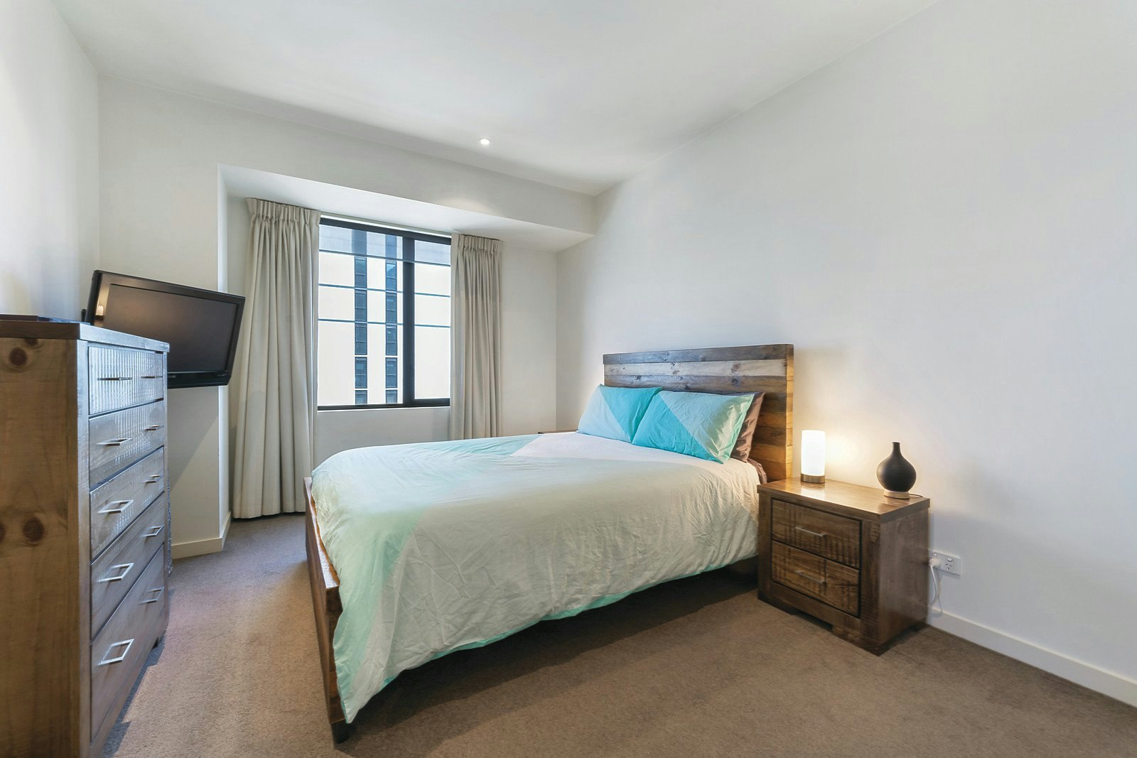 1608/80 Clarendon Street, Southbank, VIC