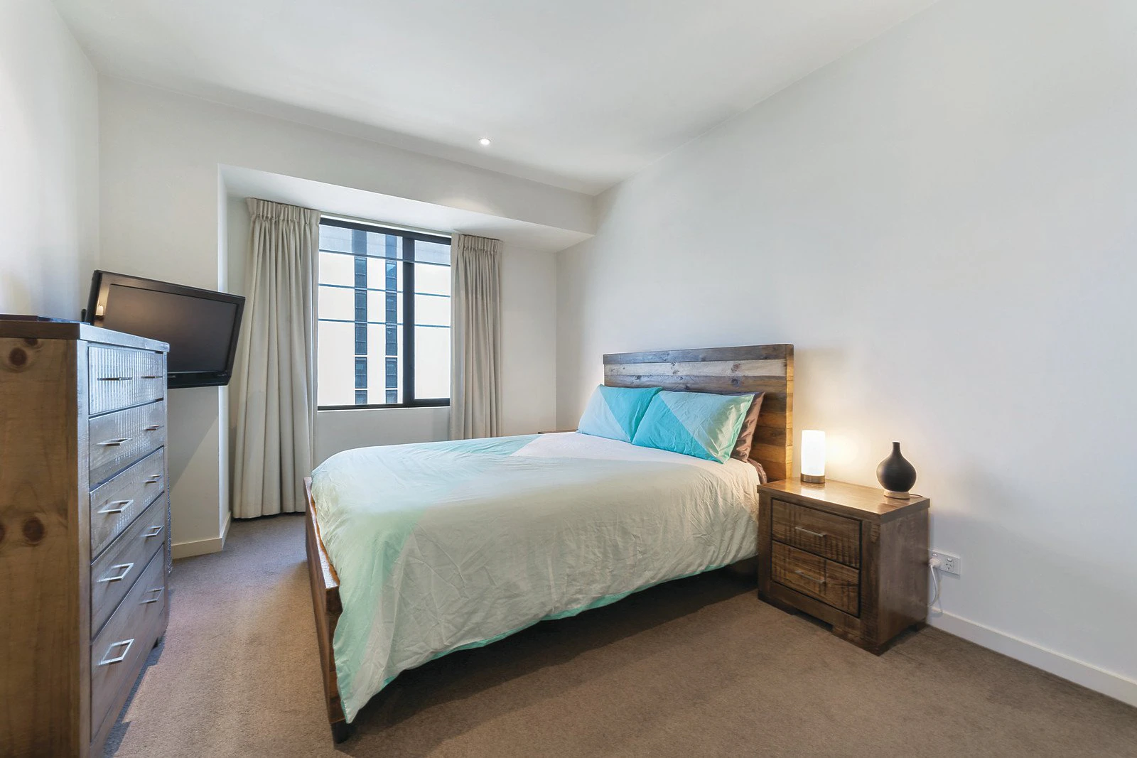 1608/80 Clarendon Street, Southbank, VIC