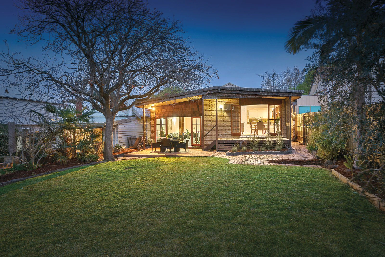 15 Scott Street, Canterbury, VIC