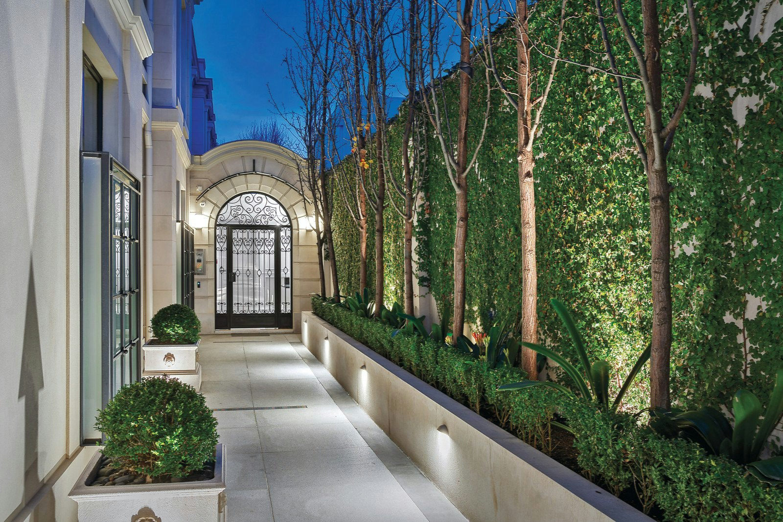 2/3 Douglas Street, Toorak, VIC