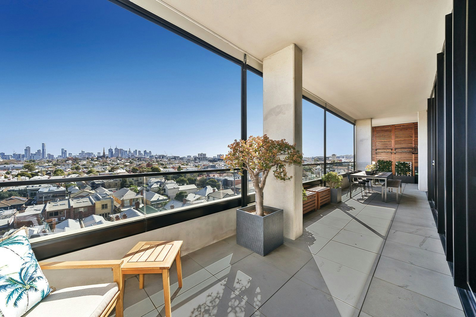 502/5 Kennedy Avenue, Richmond, VIC