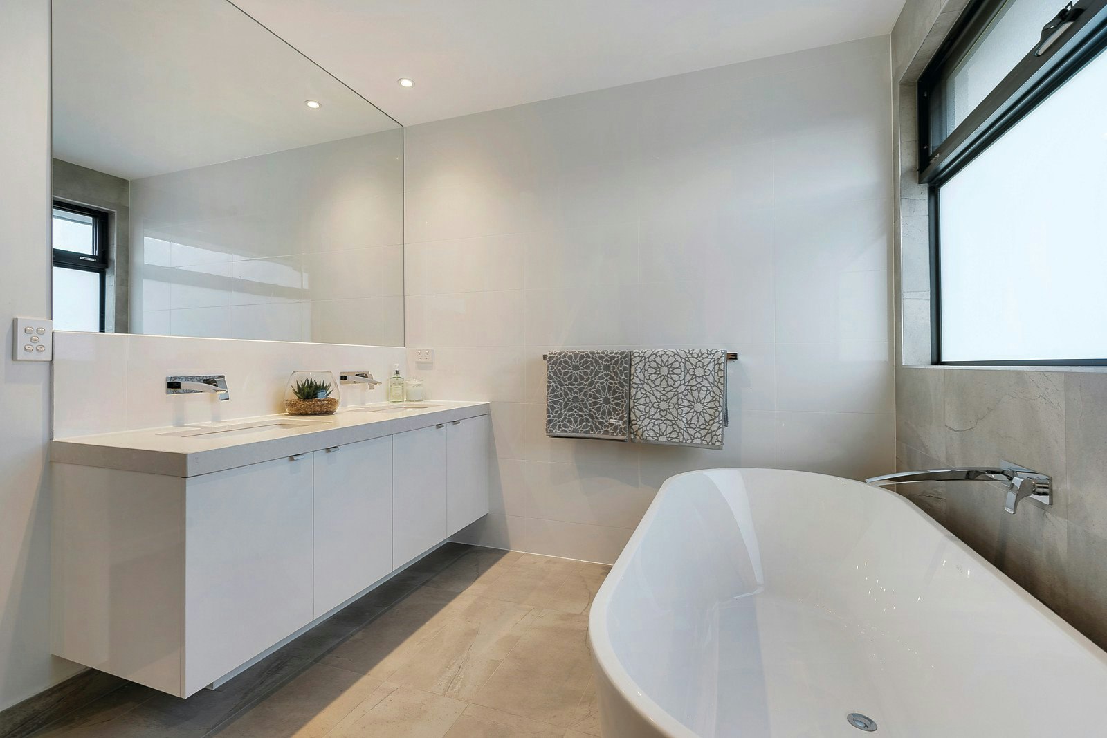 33B Bateman Street, Hampton, VIC