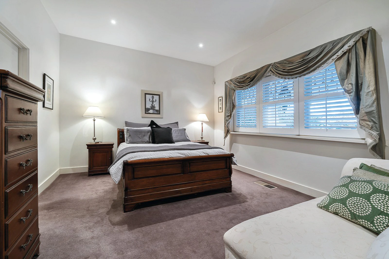 18 James Street, Surrey Hills, VIC