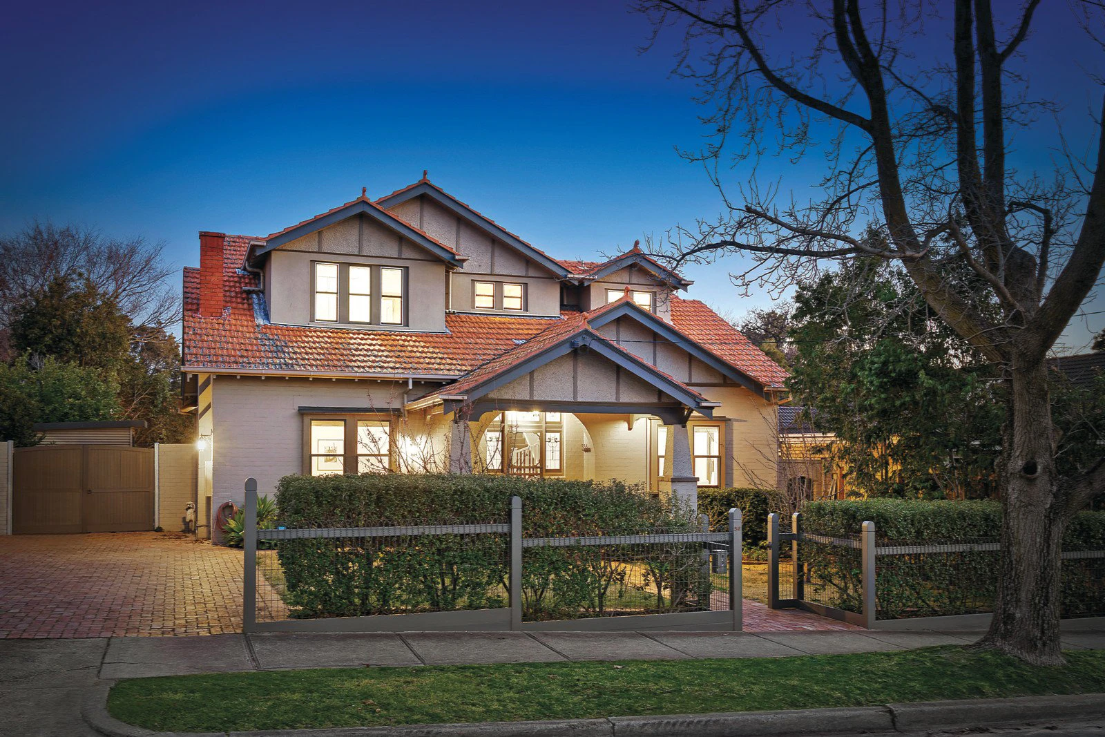 56 Leura Grove, Hawthorn East, VIC