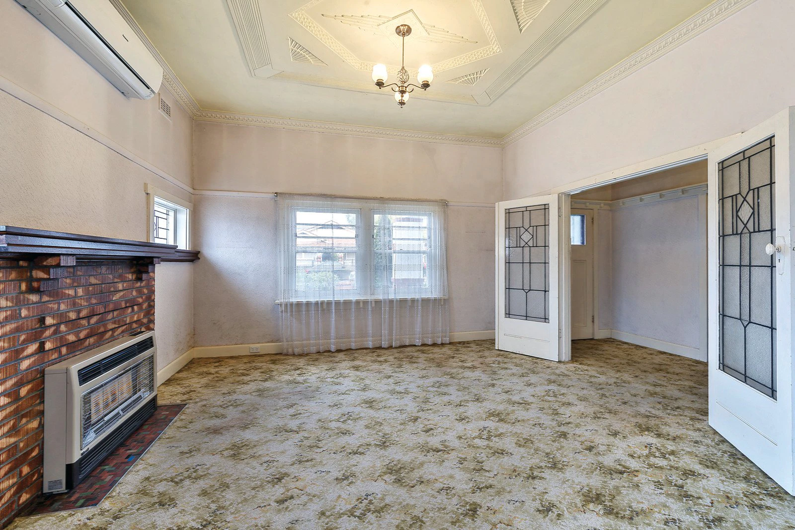 33 Landale Street, Box Hill, VIC