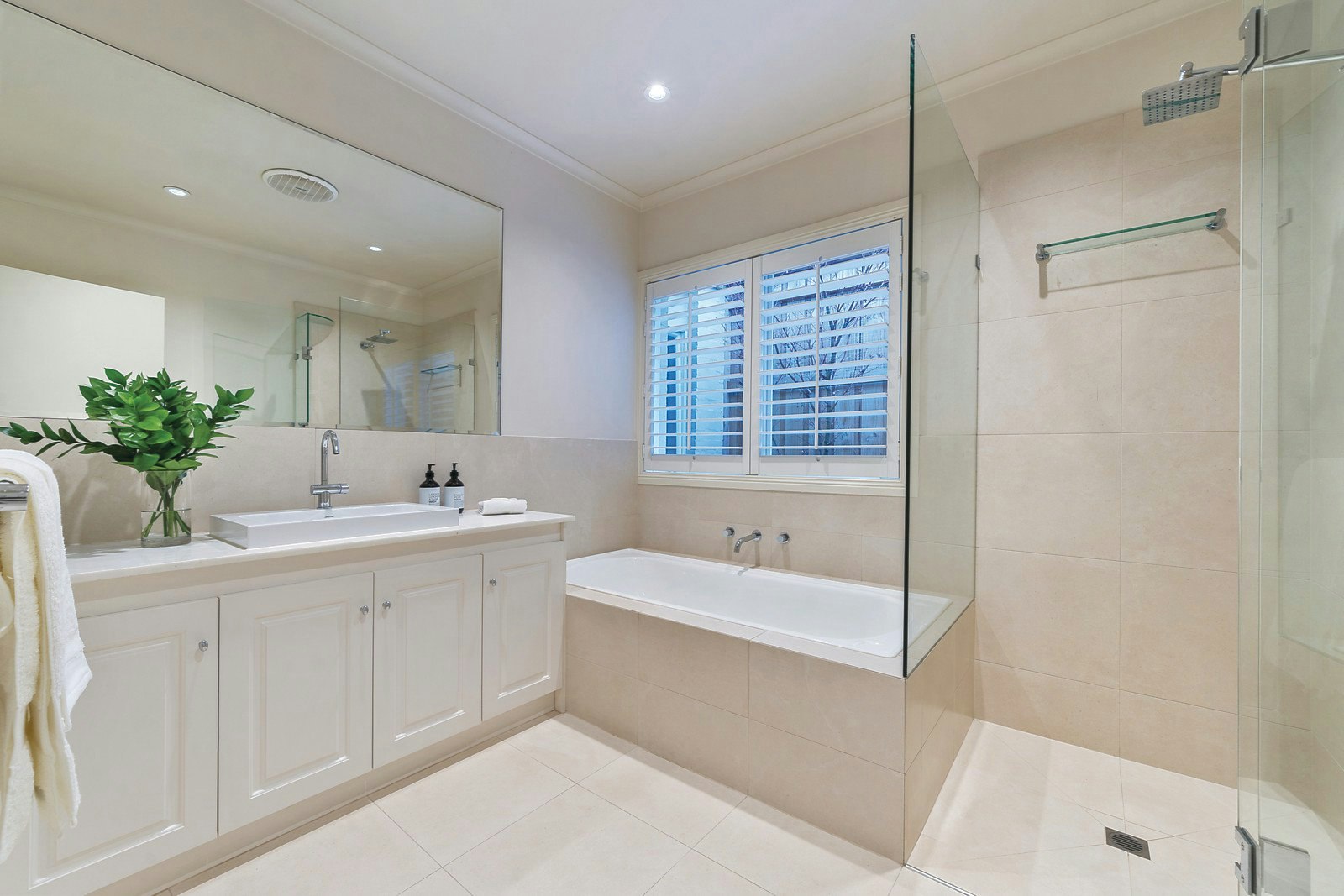 7 Young Street, Glen Iris, VIC